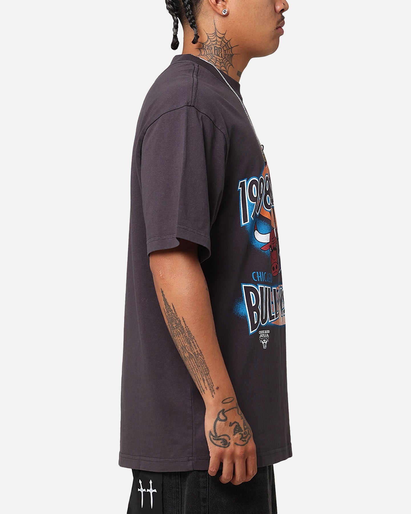 {product_title} - {shop_name}