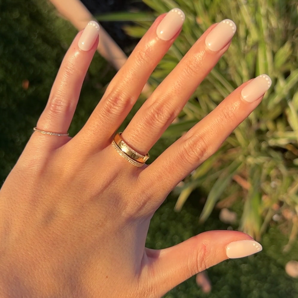 Dotted French | Short | Round - Tab Press-On、mySite、solidvoid