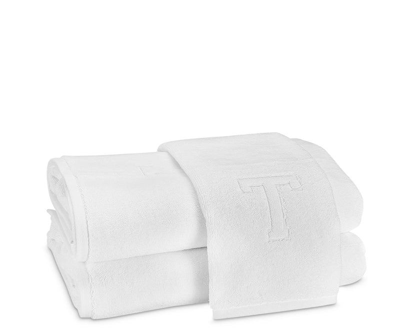  Matouk Auberge Monogrammed Hand Towel、mySite、elrpsem3k
