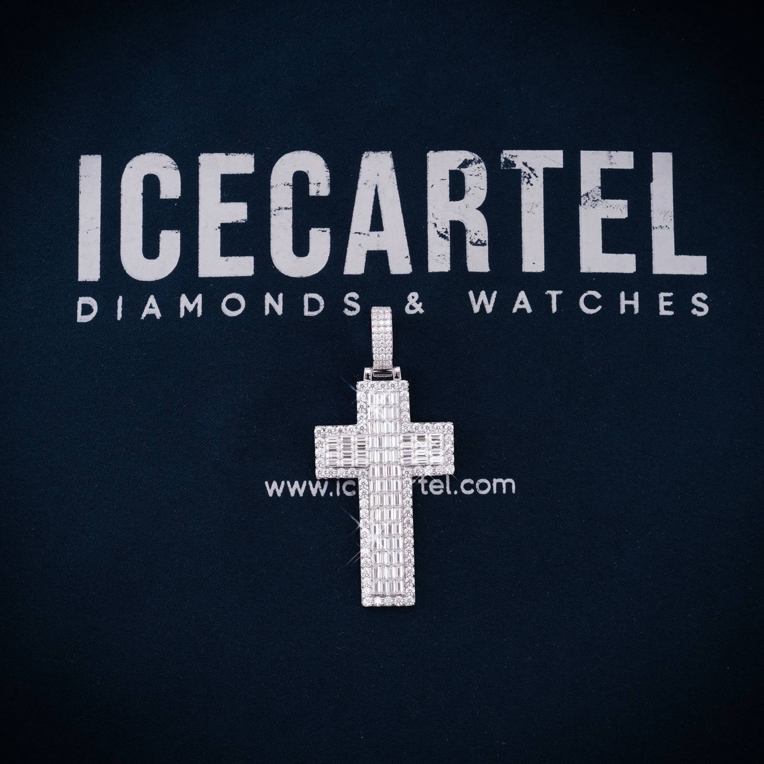 Double Layer Emerald Cut Moissanite Cross Pendant 14K Gold、mySite、hinf8tx79