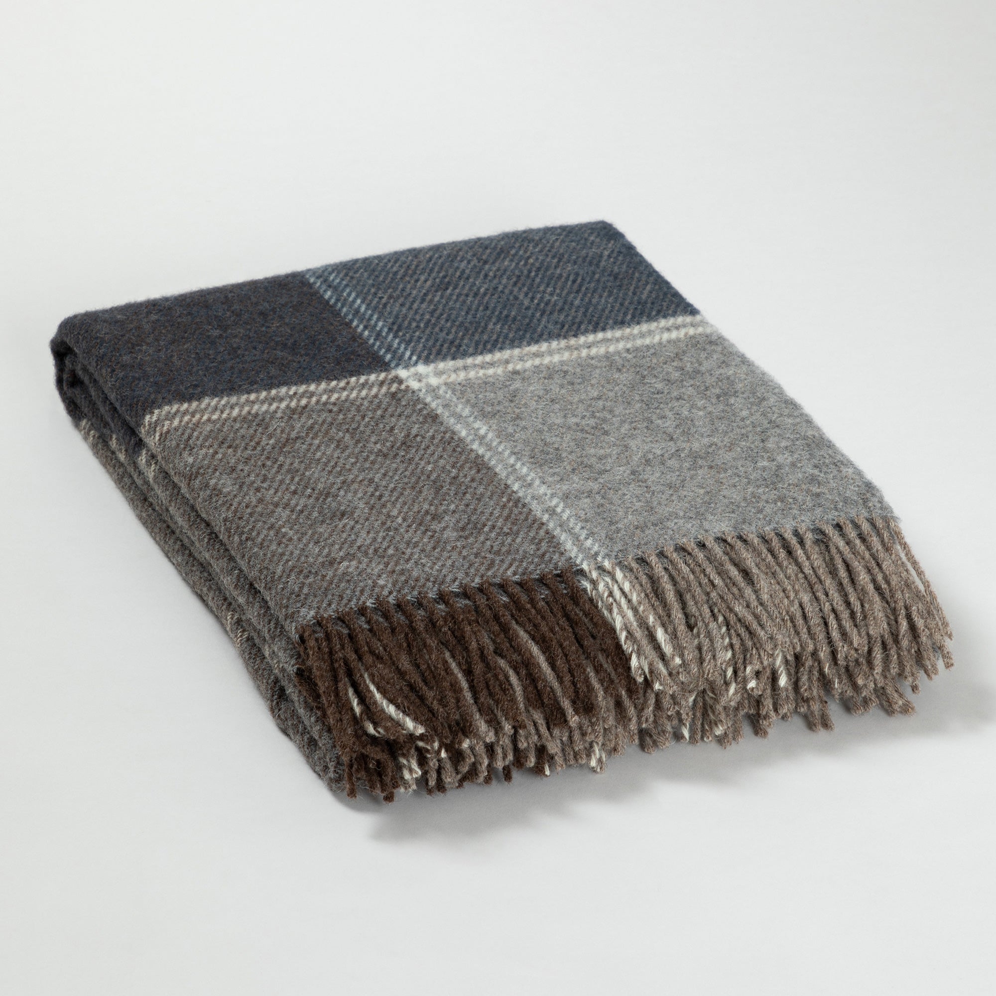 Ukrainian 100% Wool Fringed Throw Blanket、mySite、camillekostekn