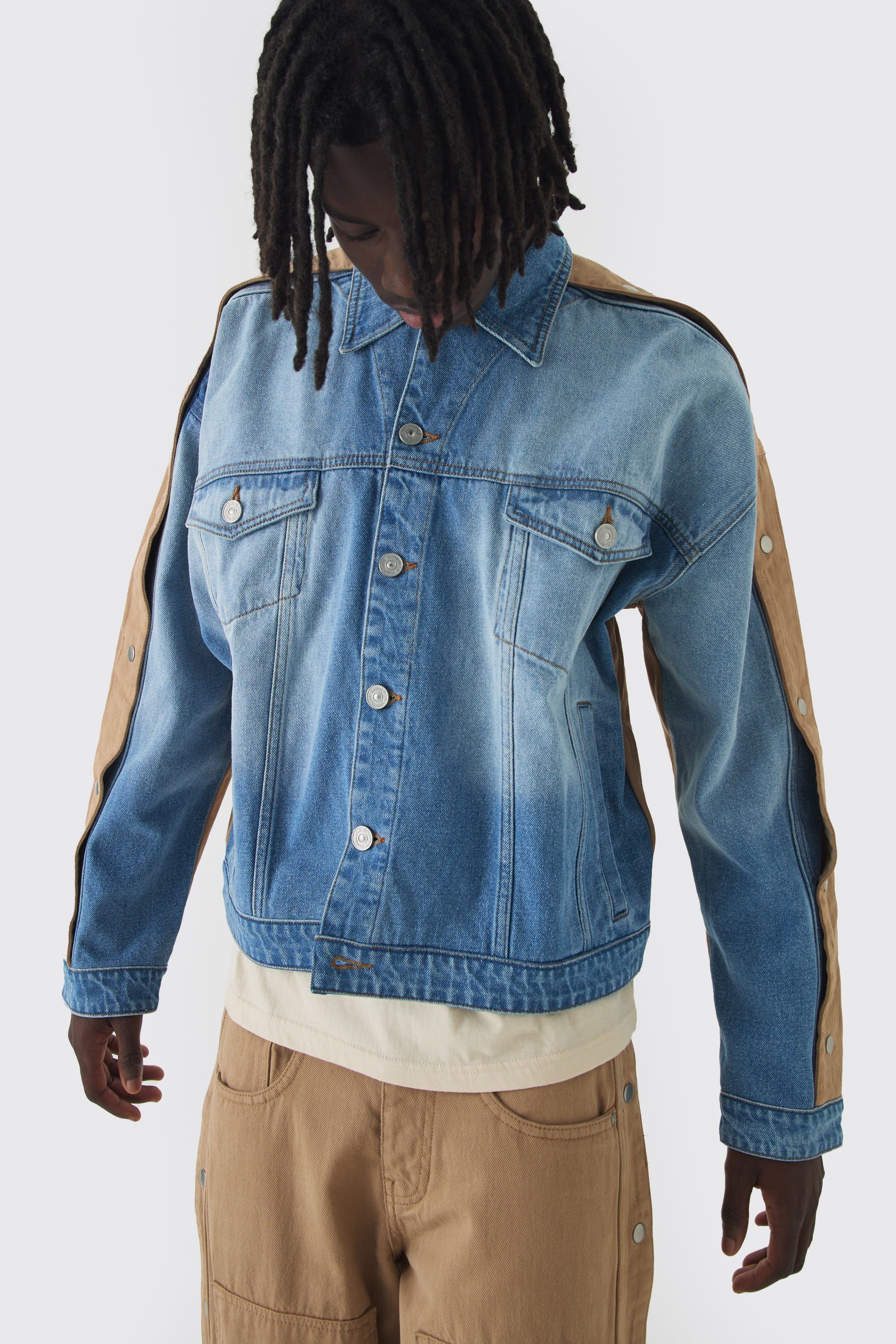  Boohooman Oversized Boxy Button Detail Denim Jacket Stone Blue、mySite、justintrudeaud