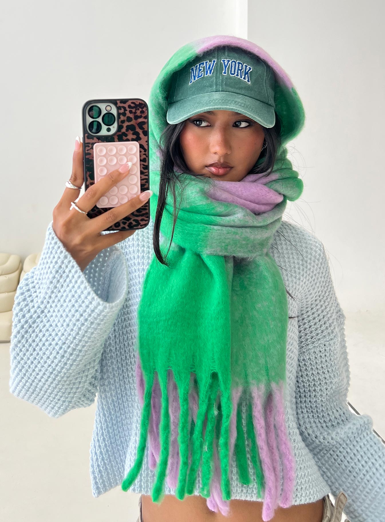 Up To Us Scarf Green / Pink、mySite、solidvoid