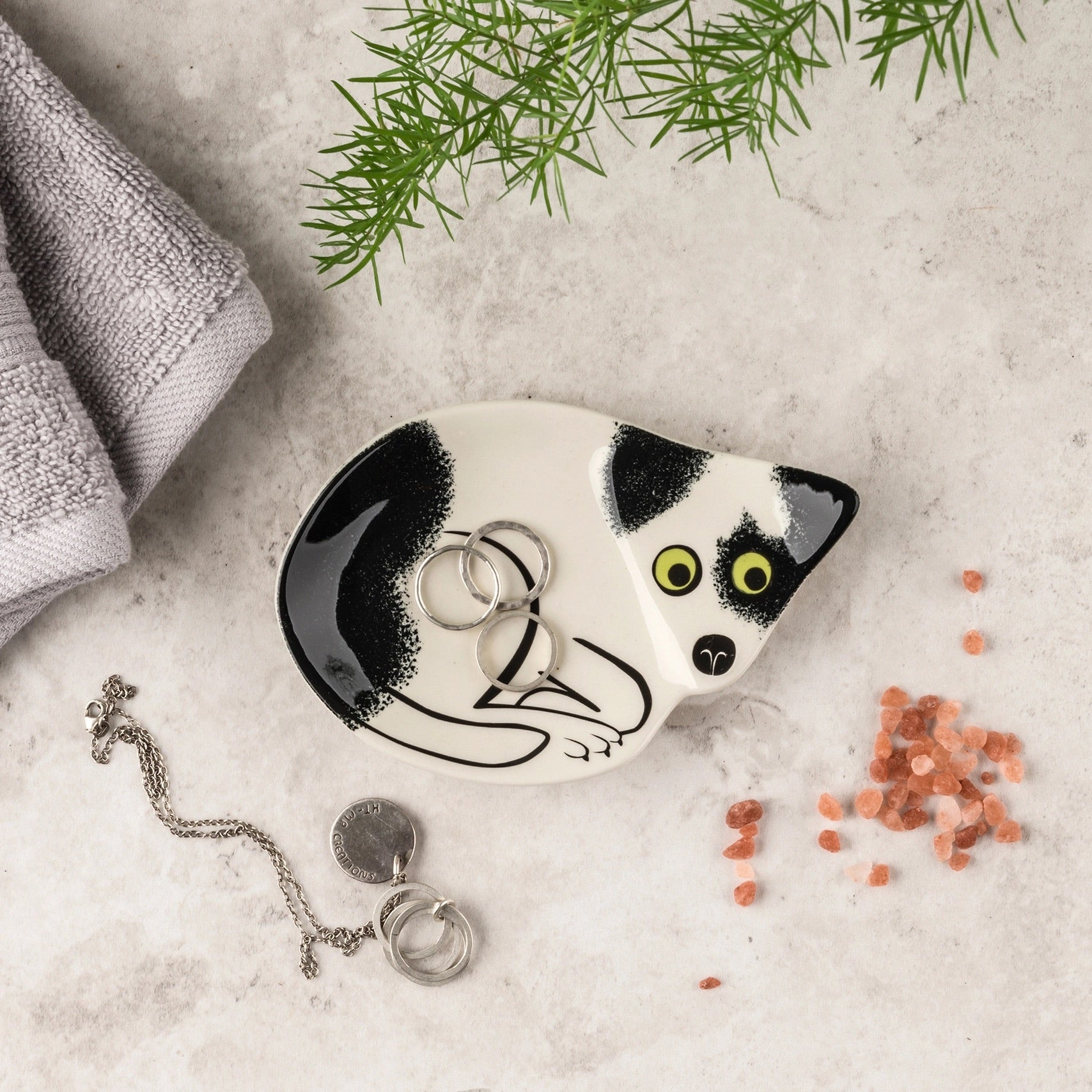 Handmade Ceramic Black and White Dog Trinket Dish、mySite、g9winljtr