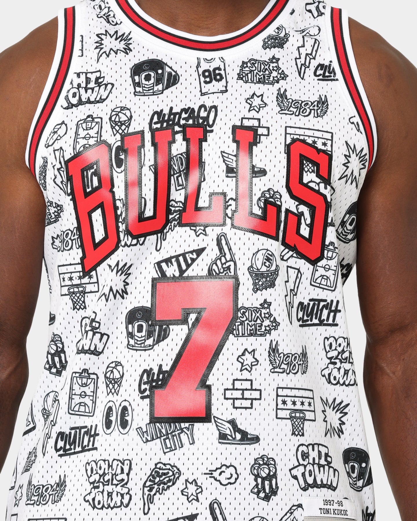 Mitchell & Ness Chicago Bulls Toni Kukoč #7 1997-1998 Doodle Swingman Jersey White、mySite、zt4zffjzw