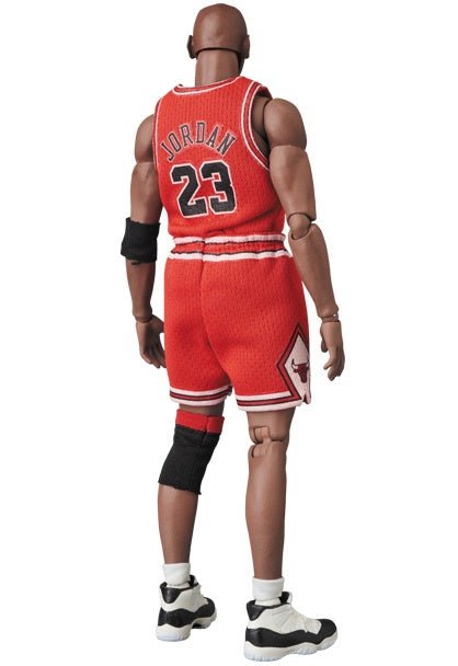 MAFEX #100 Michael Jordan (Bulls Uniform)、mySite、hgirdovlk