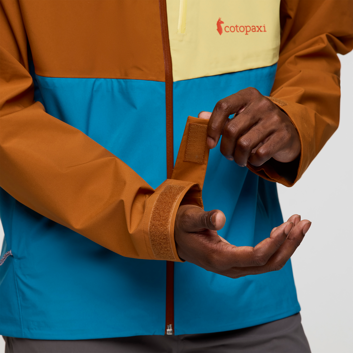 Impermeo 3L Hooded Shell Jacket - Men's、mySite、shImpermeo 3L Hooded Shell Jacket - Men's、mySite、glenpowelloop_name