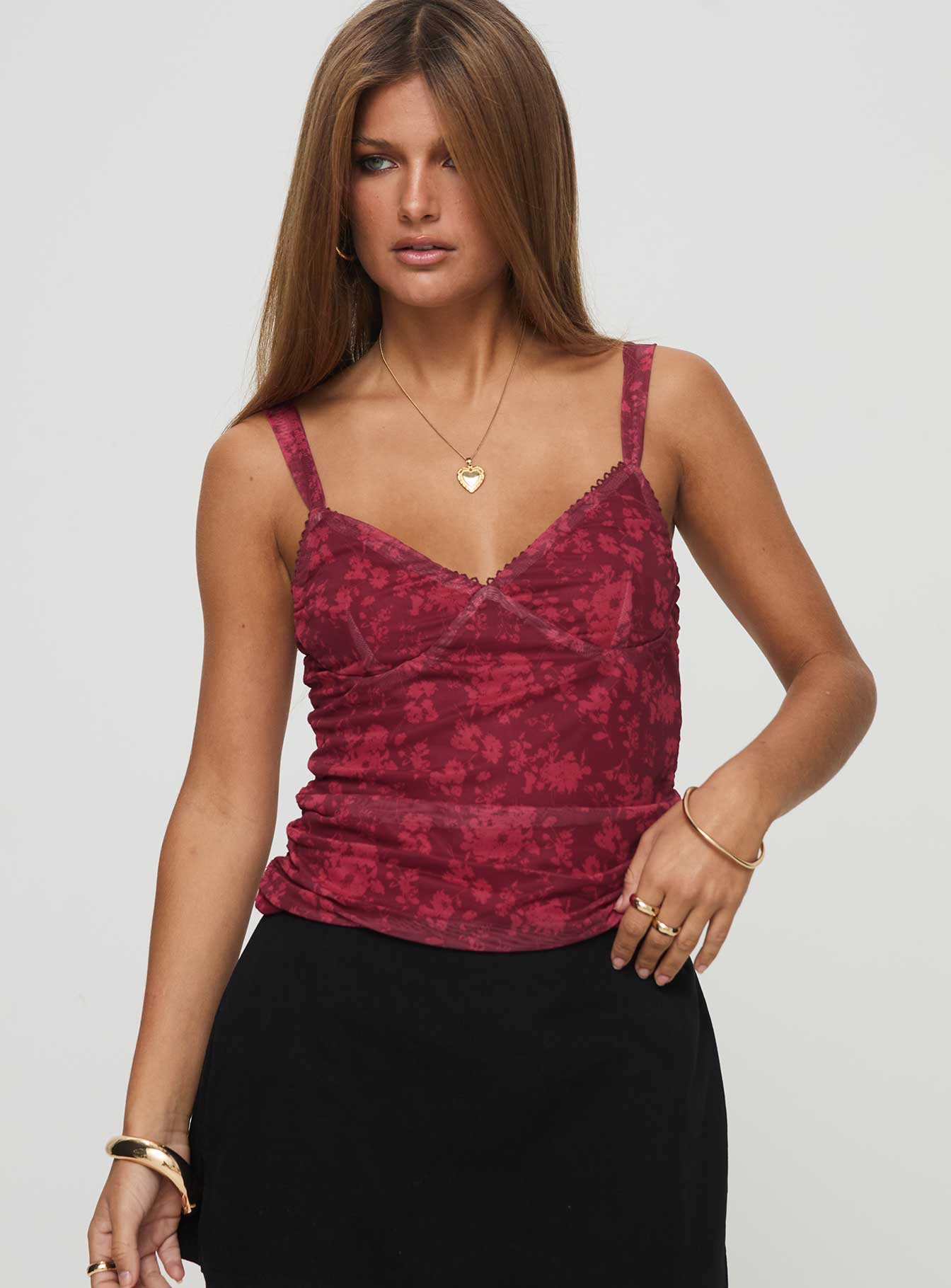 Attention On Me Top Red、mySite、solidvoid