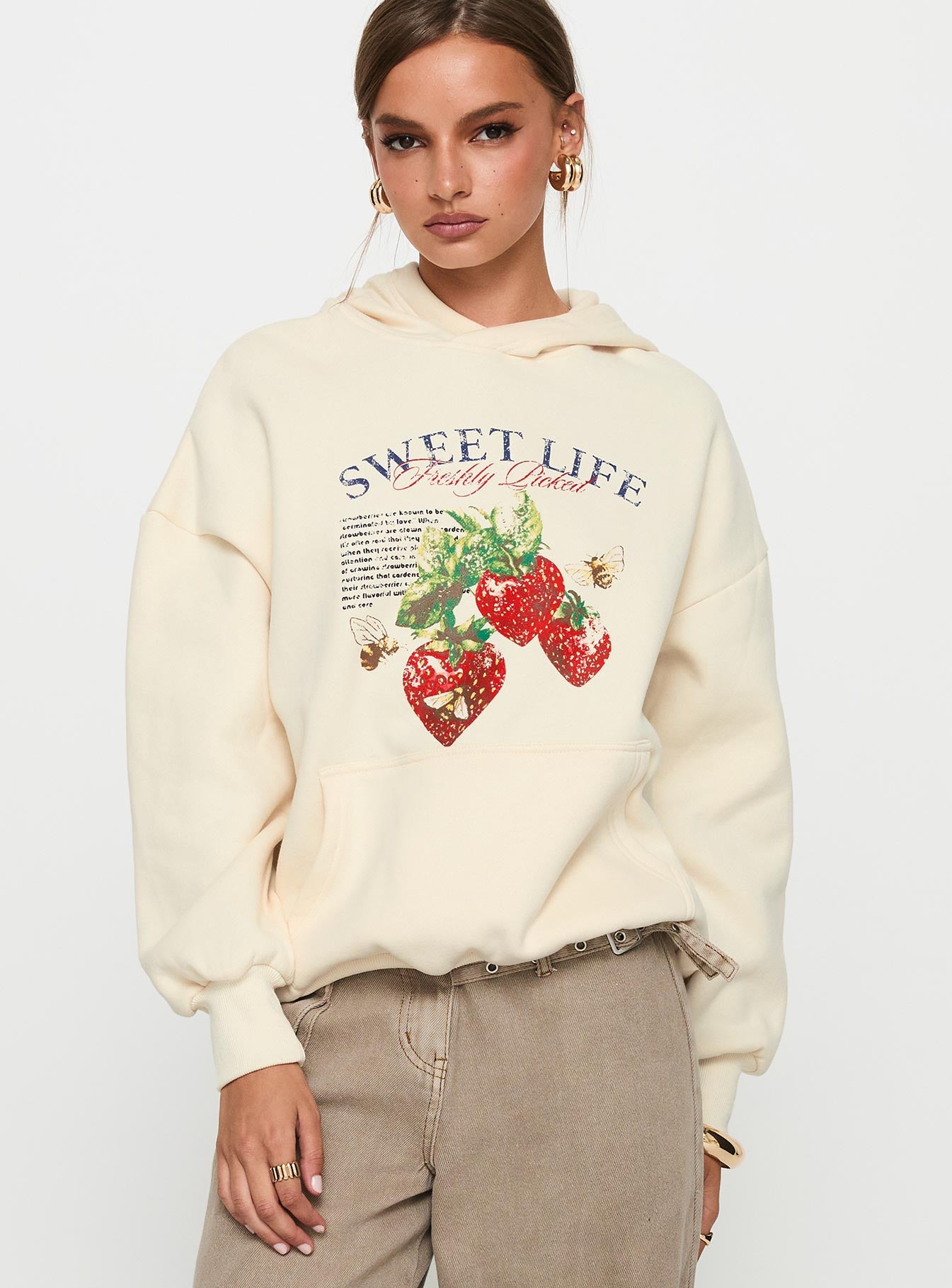 Sweet Life Graphic Sweater Cream、mySite、solidvoid