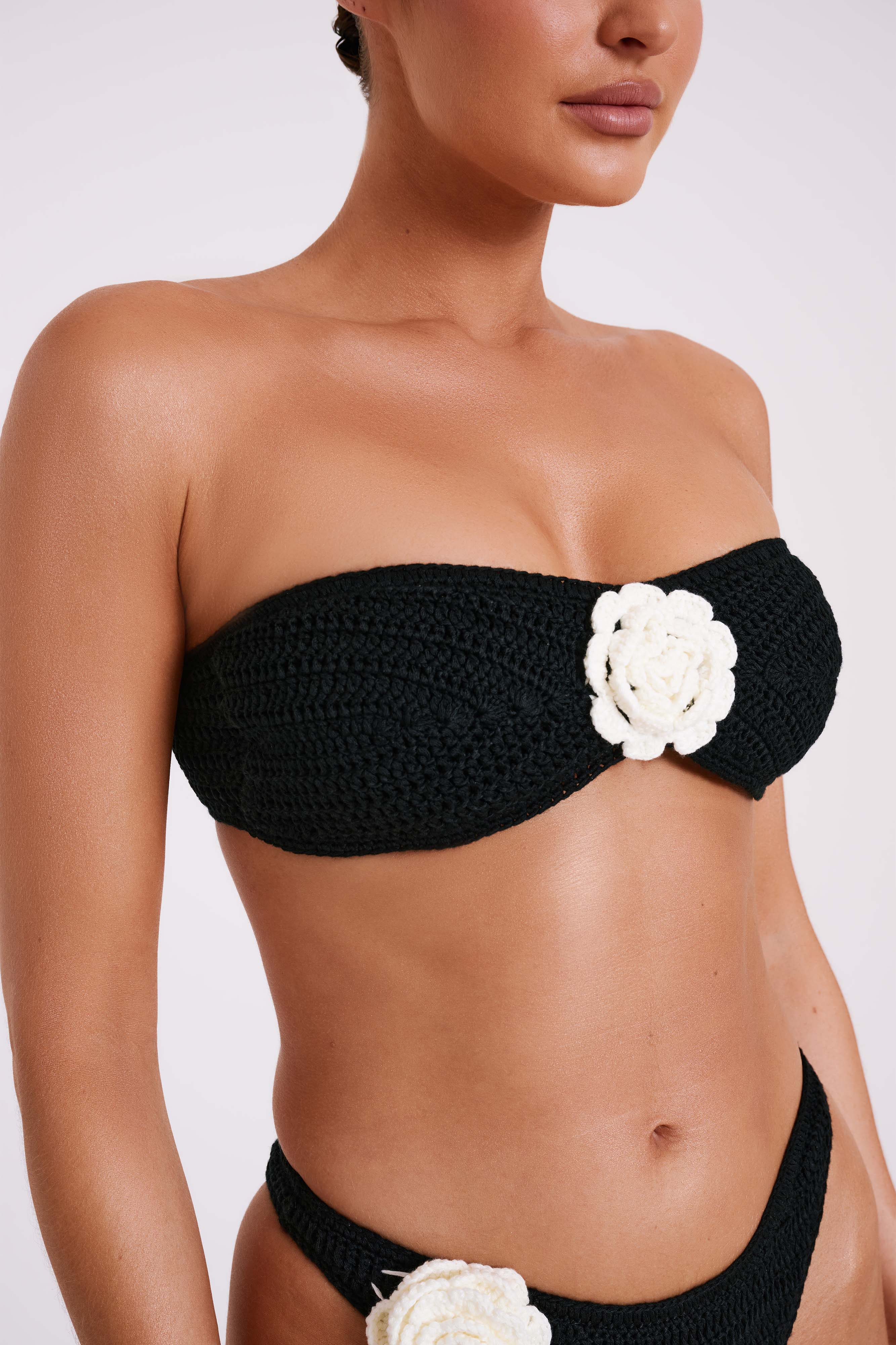 Noreen Rose Contrast Crochet Bikini Top - Black、mySite、solidvoid