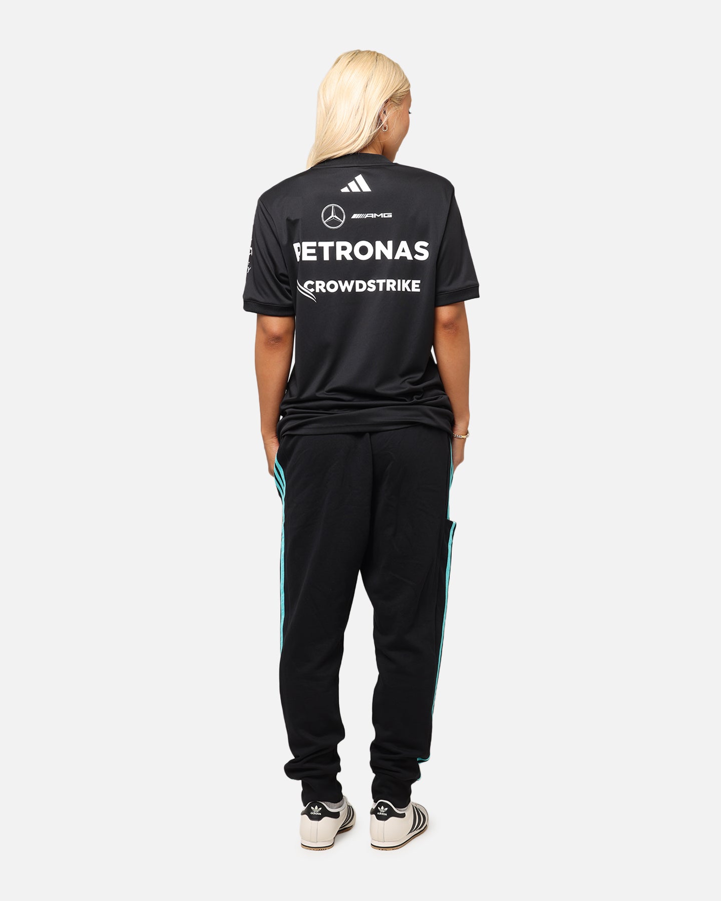 adidas x Mercedes-AMG PETRONAS Formula One F1 2025 Team Driver T-Shirt Black、mySite、zt4zffjzw