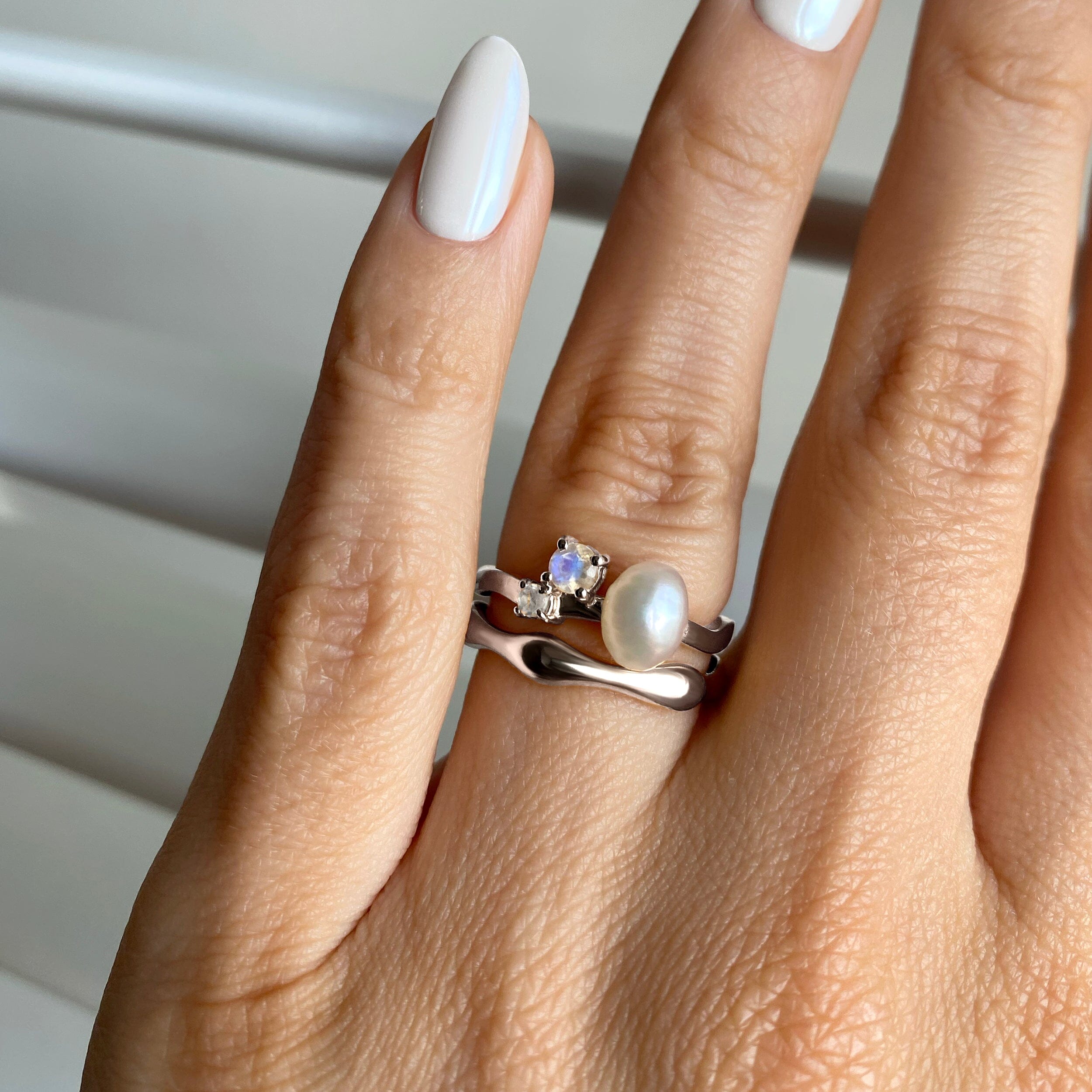 Pearl Moonstone Ring - Aelora、mySite、hinf8tx79