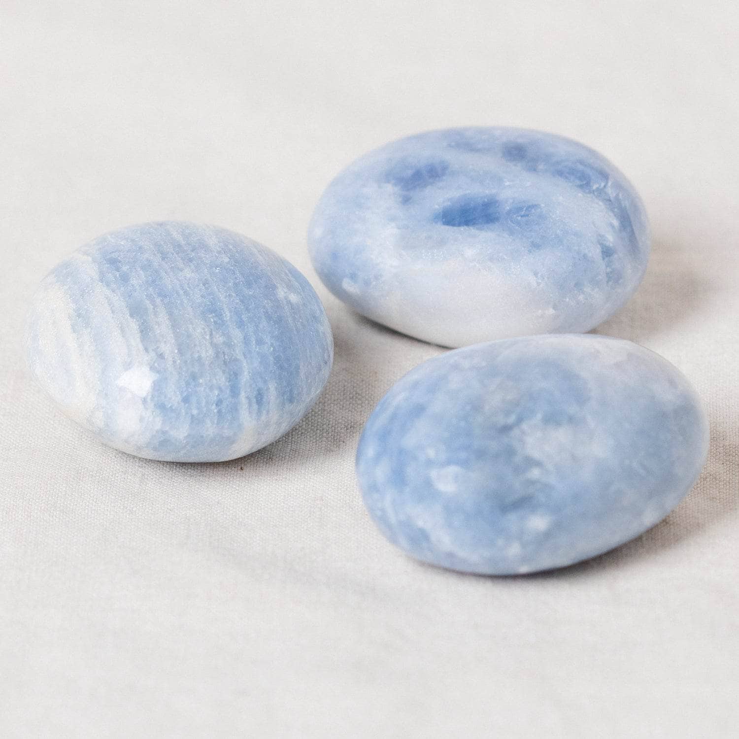 Blue Calcite Palm Stones - AAA Premium Quality、mySite、hinf8tx79