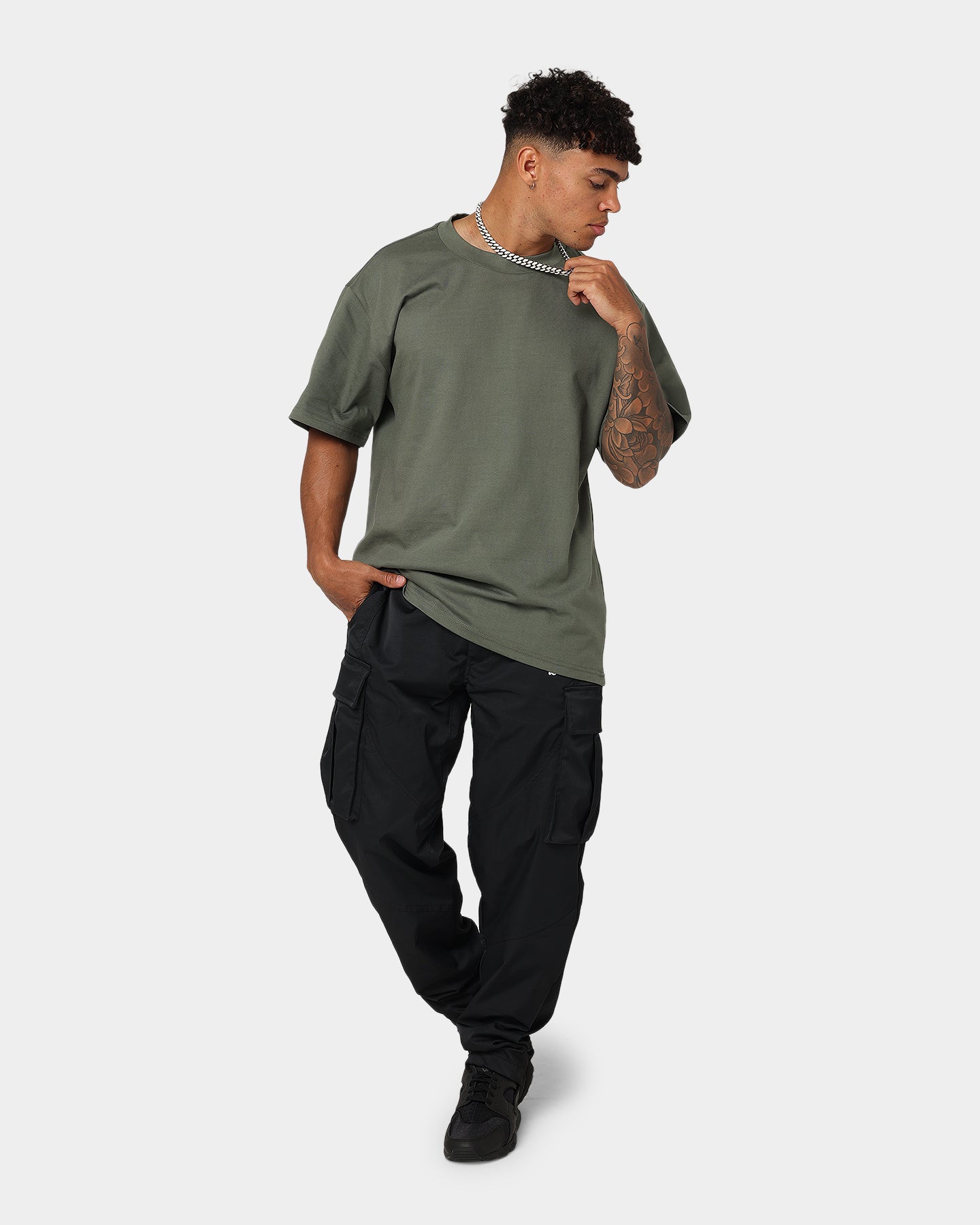 {product_title} - {shop_name}