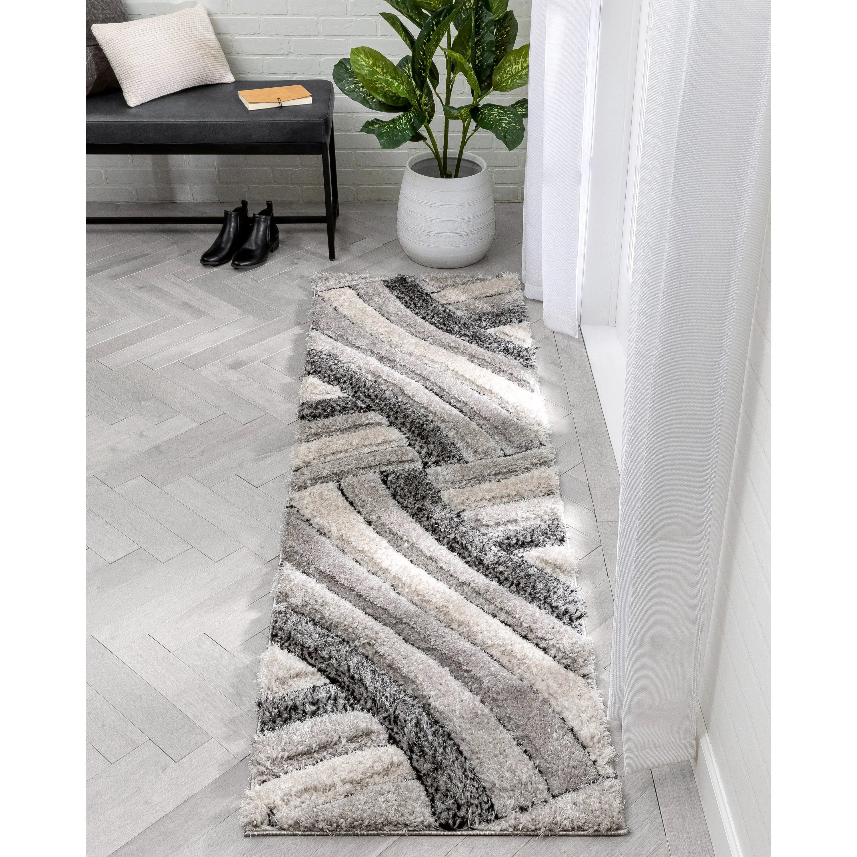 Ucci Grey Modern 3D Textured Shag Rug、mySite、gigharbornorthrealestate