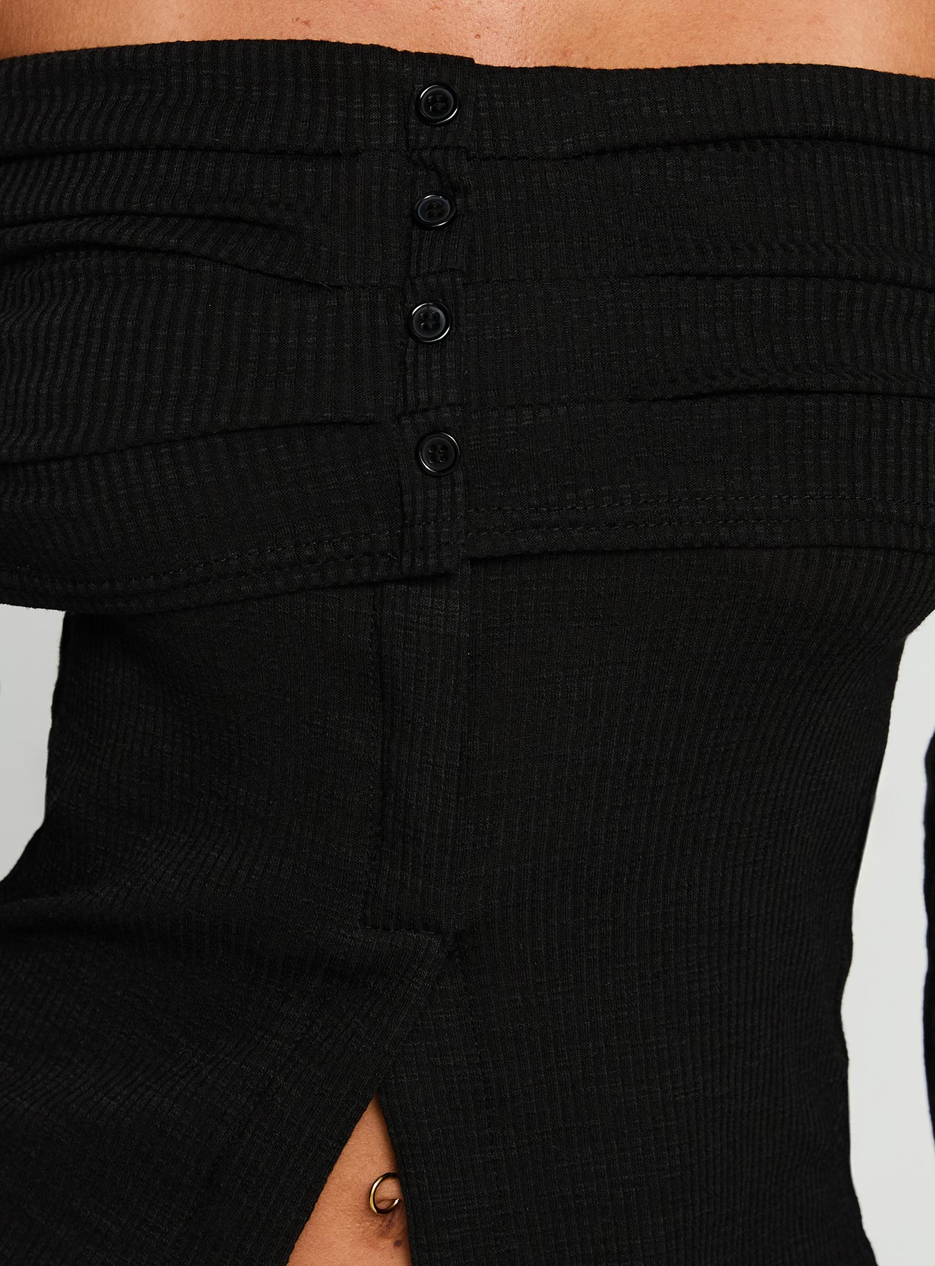 Victorea Off Shoulder Top Black、mySite、solidvoid