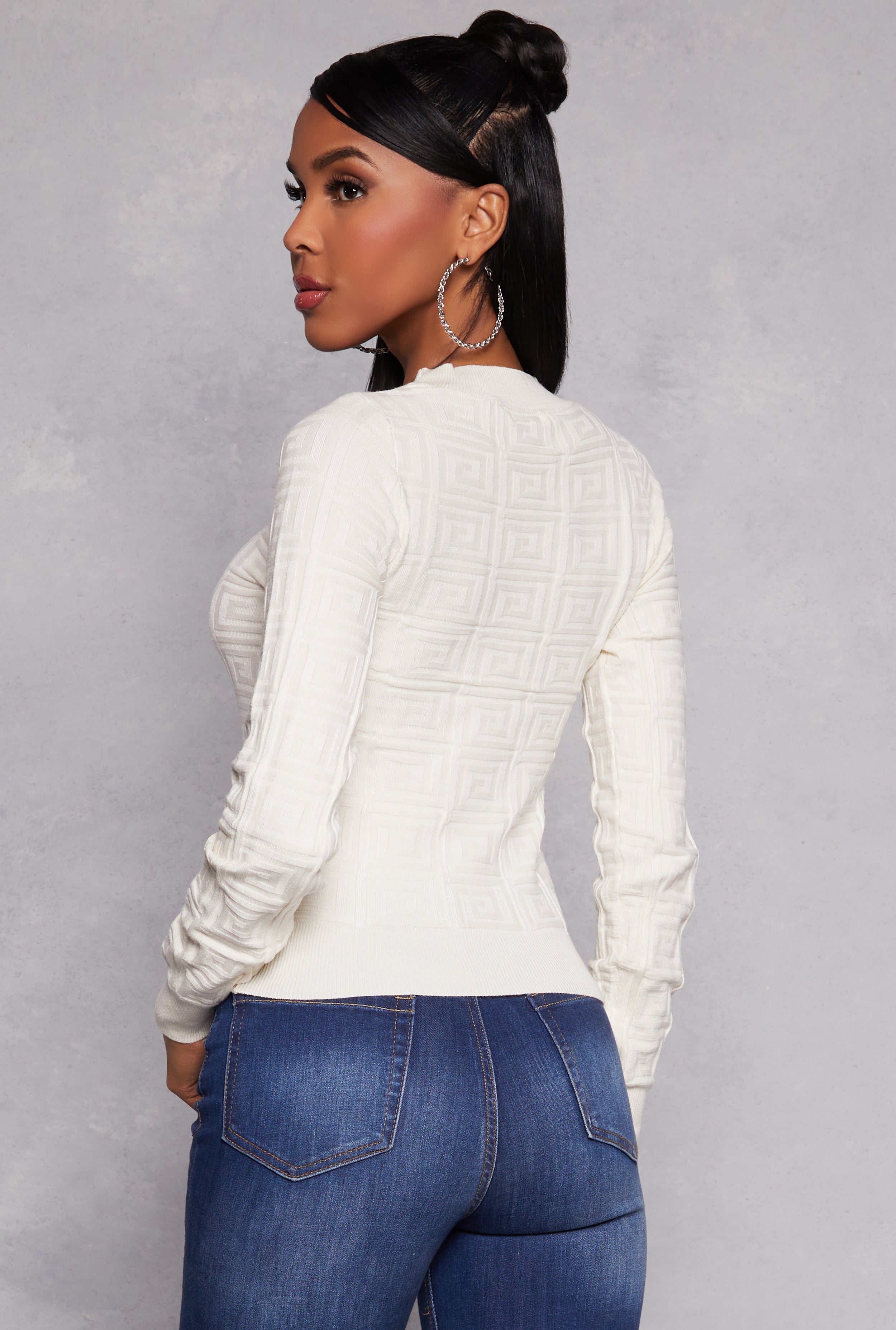 Greek Key Textured Knit Sweater、mySite、camillekostekn