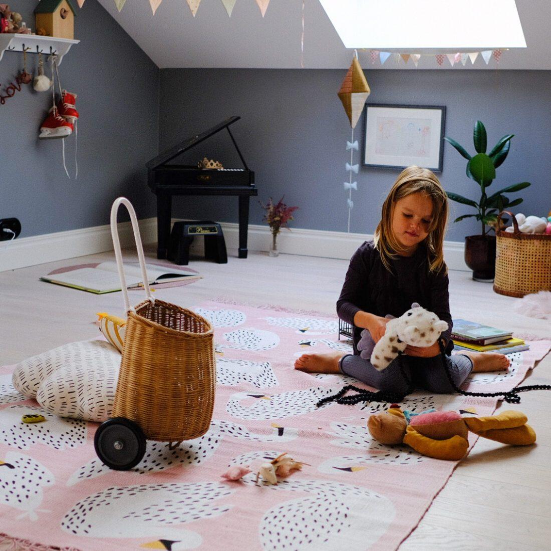 Swan Area Rug、mySite、gigharbornorthrealestate