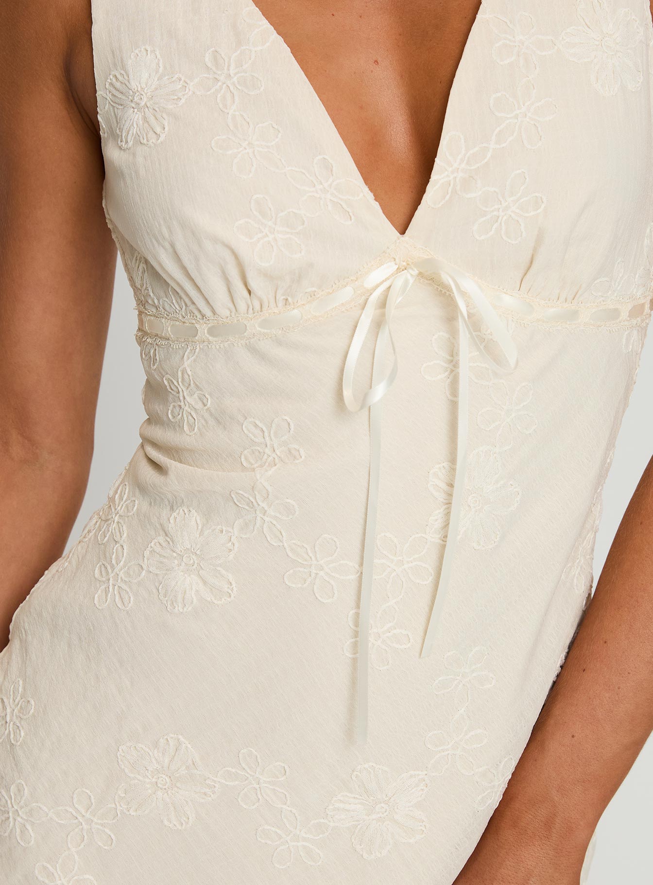 Faithfully Embroidered Mini Dress Beige、mySite、solidvoid