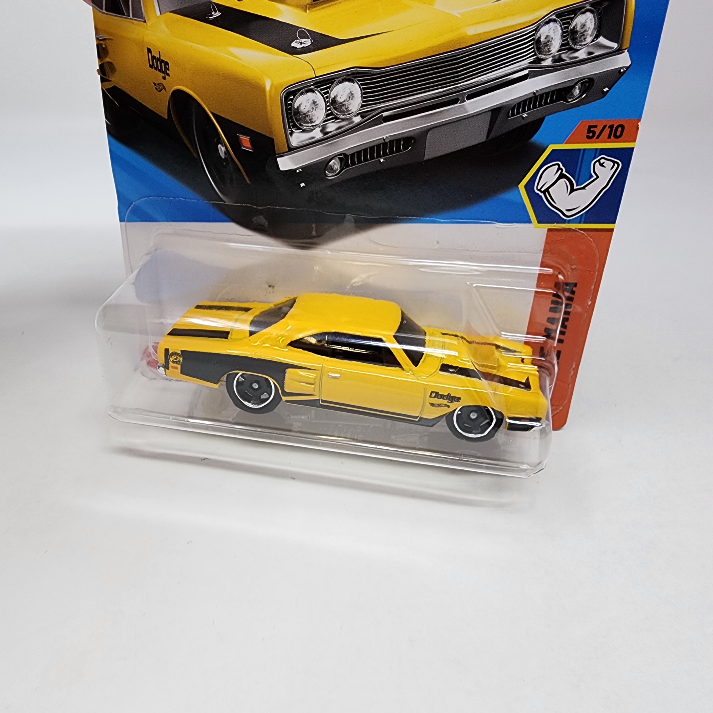 '69 Dodge Coronet Superbee #208 * YELLOW * 2025 Hot Wheels NEW! L Case、mySite、hgirdovlk