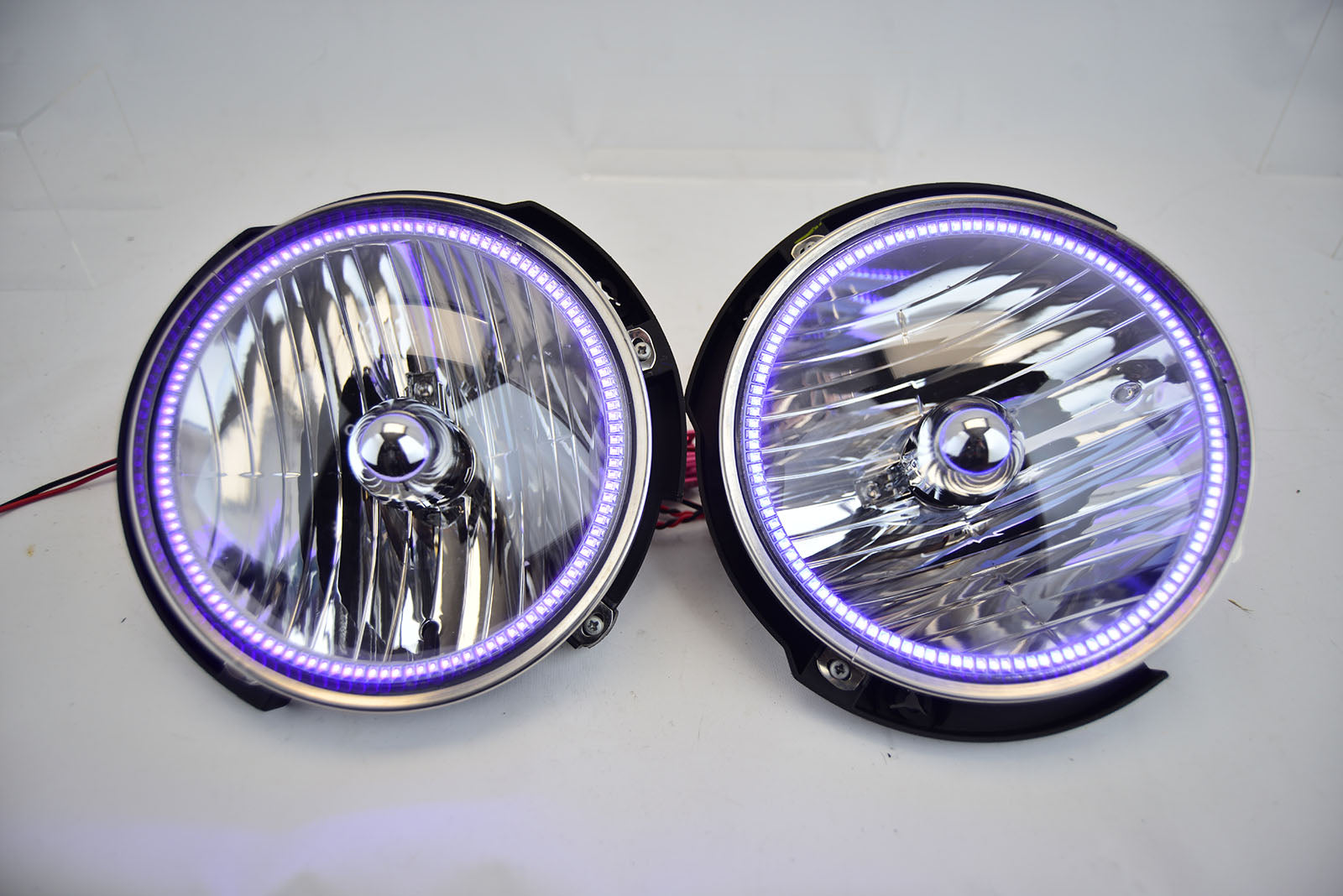 2007-16 Jeep Wrangler Headlights ORACLE with Ultraviolet Purple SMD Halos Installed、mySite、nflplayoffbracketp