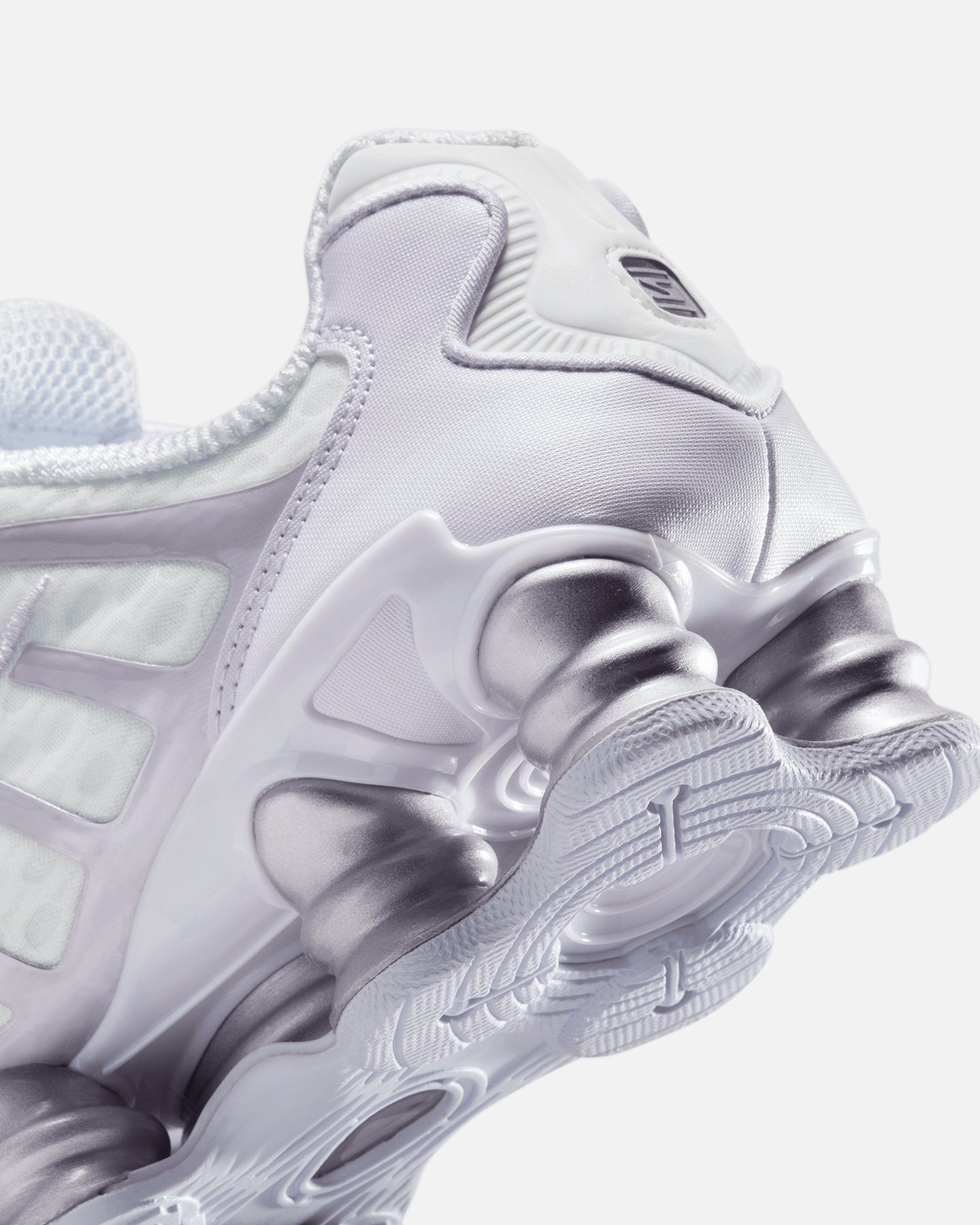 Nike Women's Shox TL Summit White、mySite、zt4zffjzw