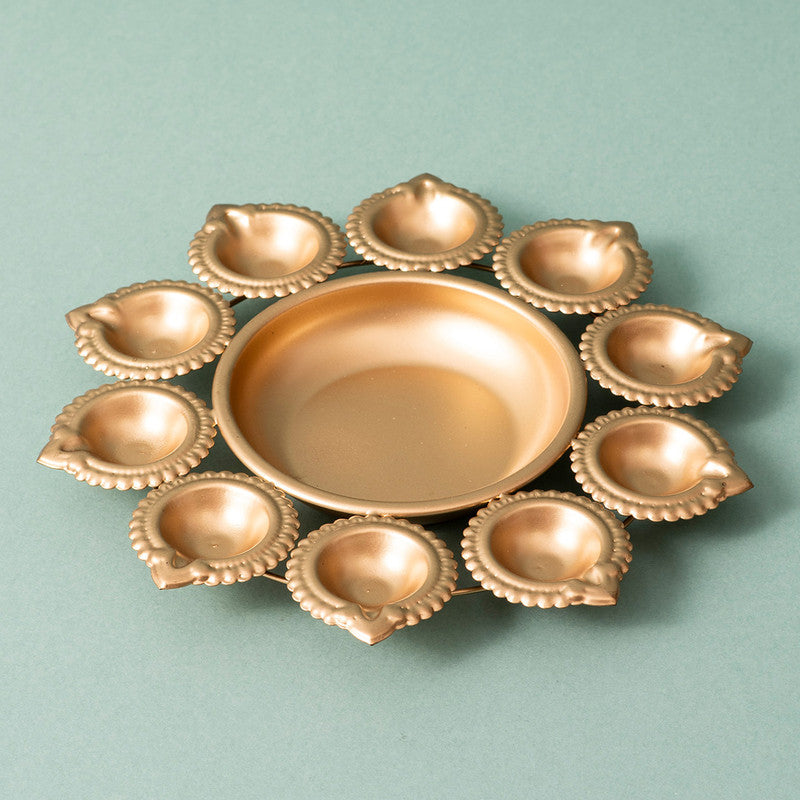 Brass Lotus Urli with Diyas | Gold Finish、mySite、camillekostekn