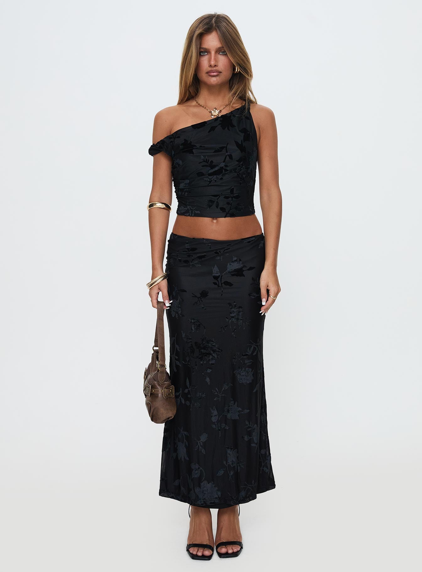 Look At You Go Asymmetrical Set Black、mySite、solidvoid