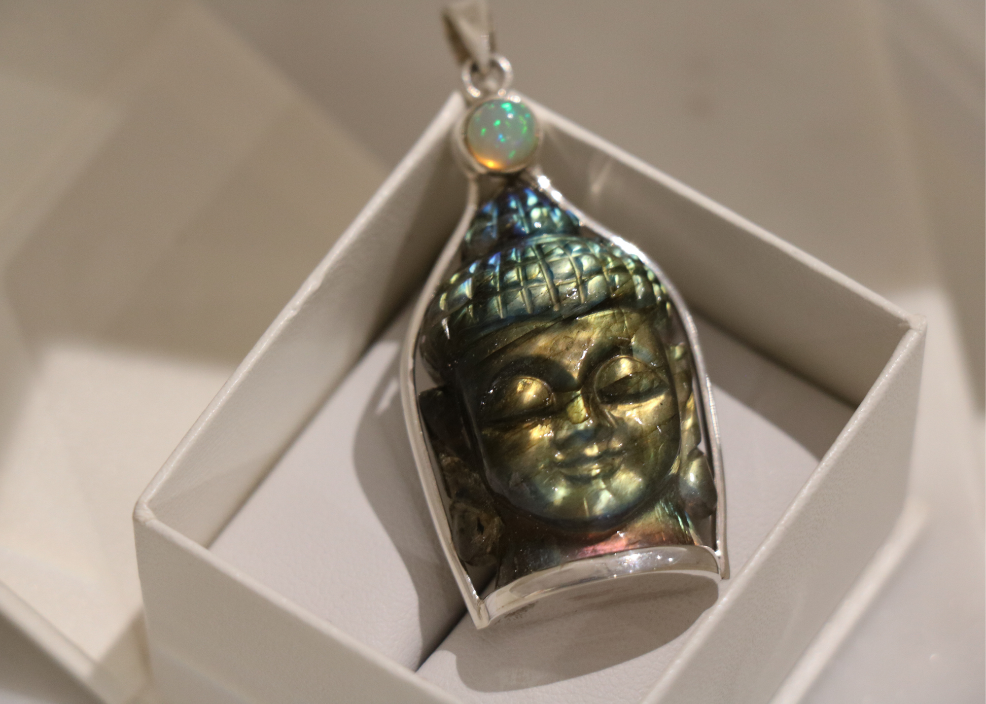 Labradorite & Opalite Buddha Pendant、mySite、topwebapps