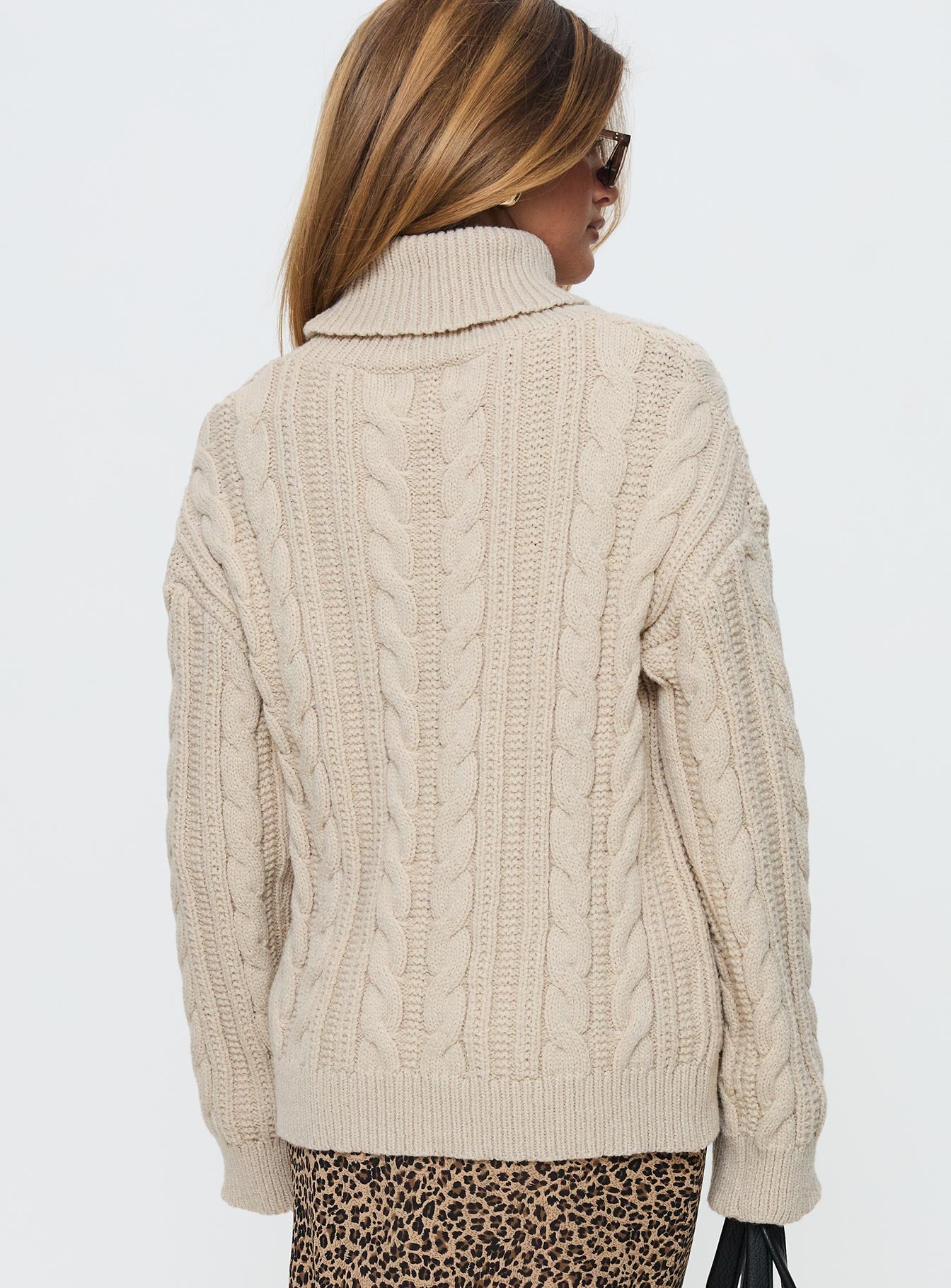 Bryden Turtleneck Cable Knit Sweater Beige、mySite、solidvoid