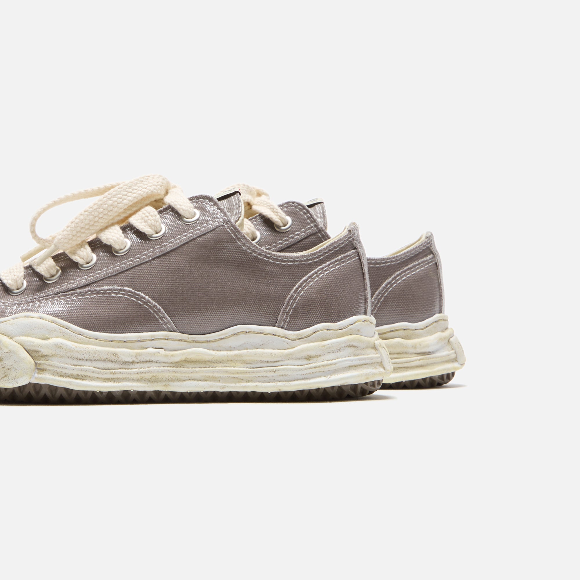 {product_title} - {shop_name}