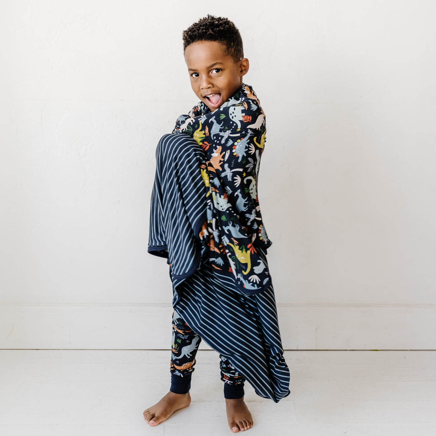 Navy Jurassic Jungle Large Cloud Blanket®、mySite、g9winljtr