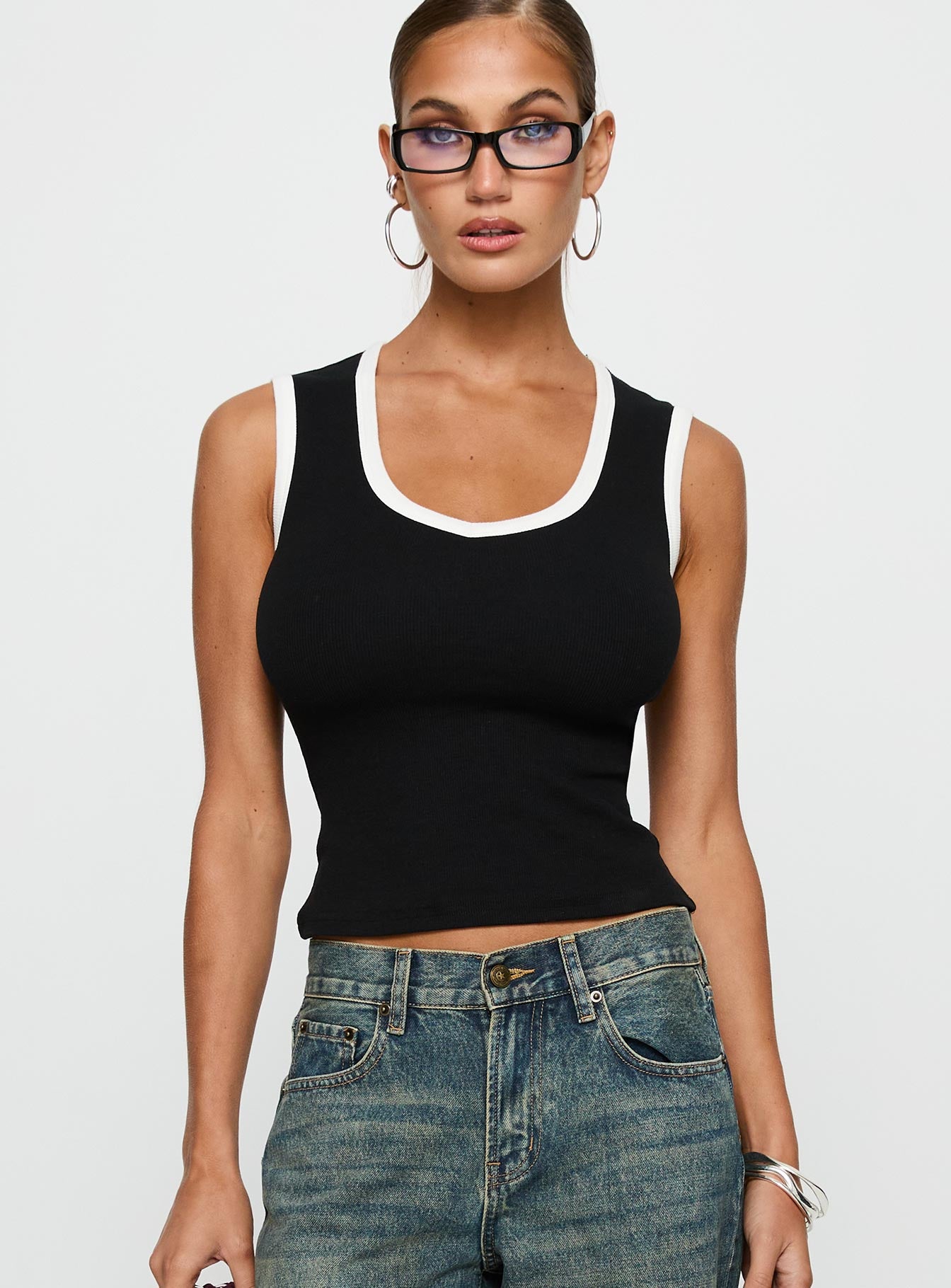 Start Me Up Top Black / White、mySite、solidvoid