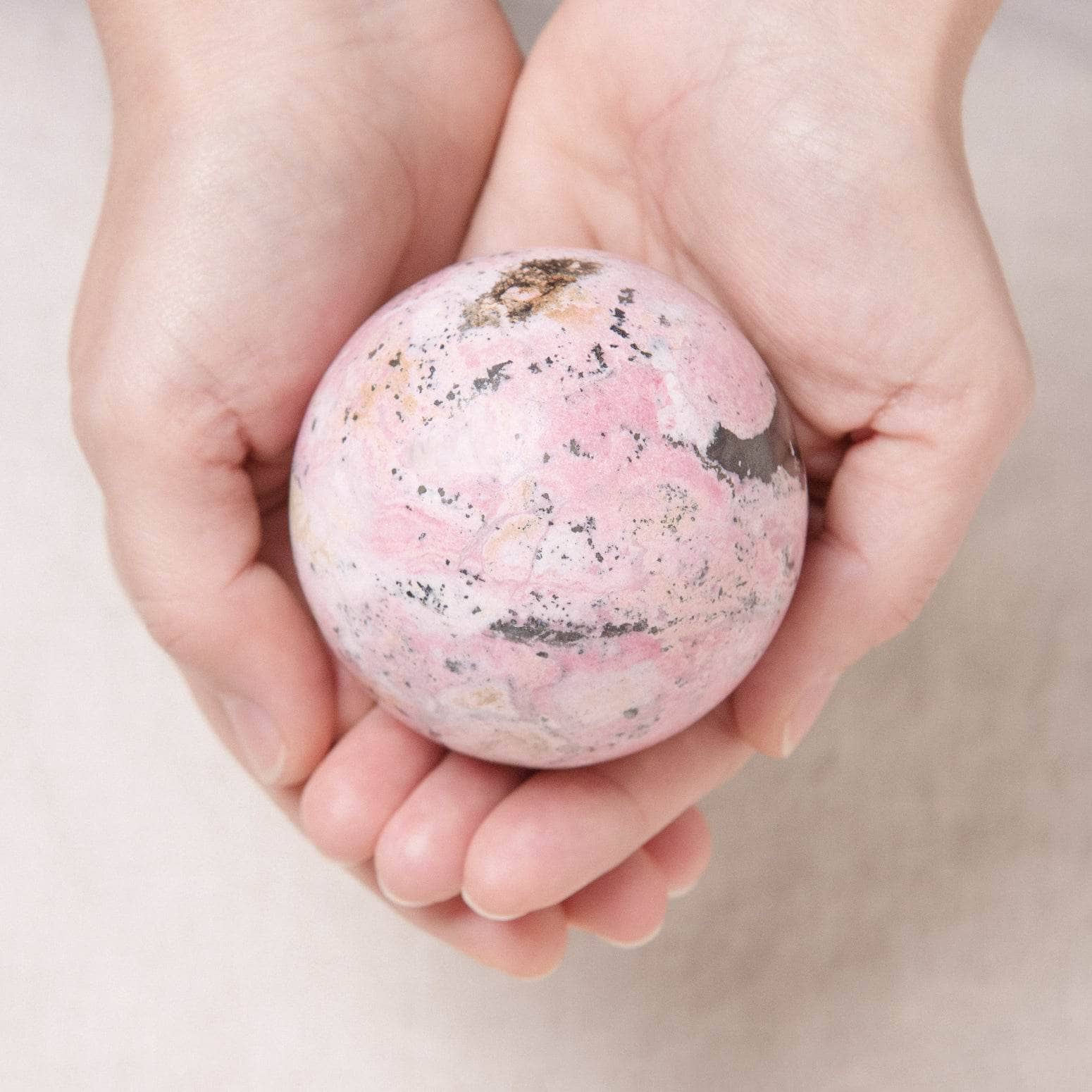 Peruvian Rhodonite Sphere with Tripod - AAA Premium Quality、mySite、hinf8tx79