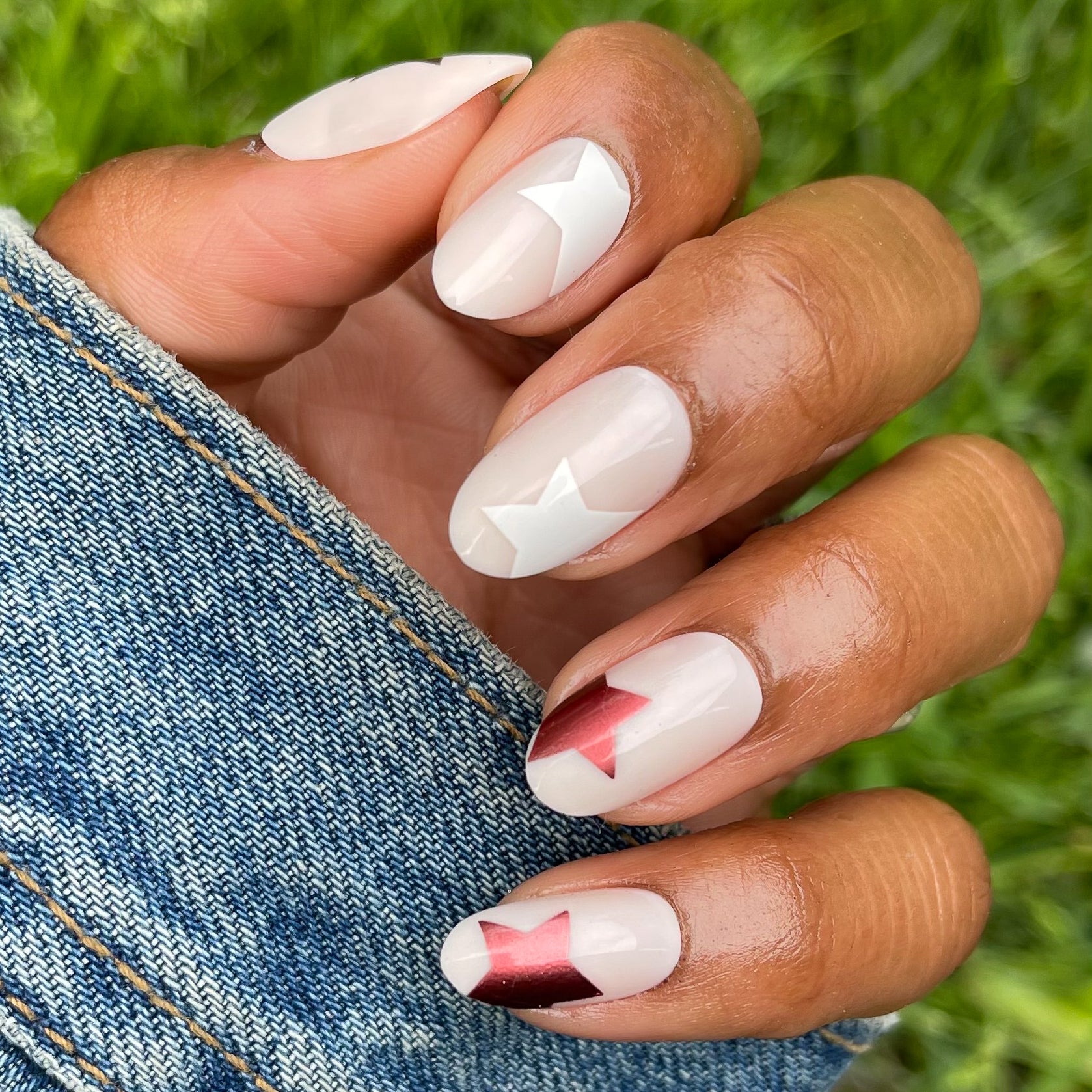 Super Festive Stars | Oval | Medium、mySite、solidvoid