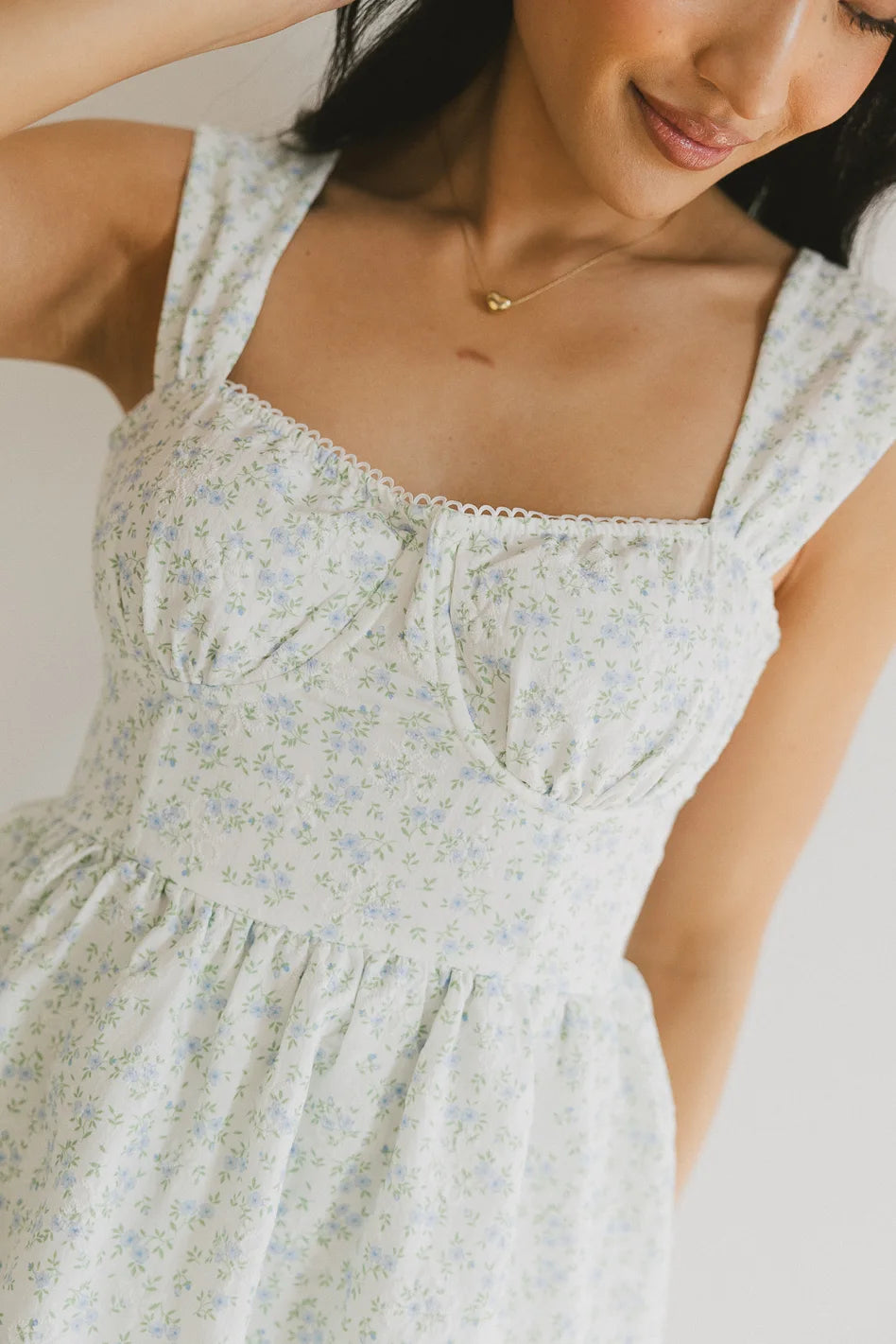 {product_title} - {shop_name}