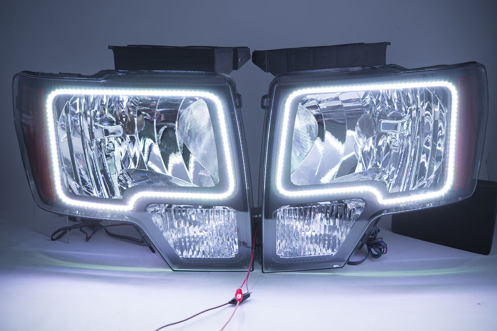 2009-14 Ford F-150 Headlights with ORACLE RGB ColorSHIFT Halos + ColorSHIFT RGB Remote、mySite、nflplayoffbracketp