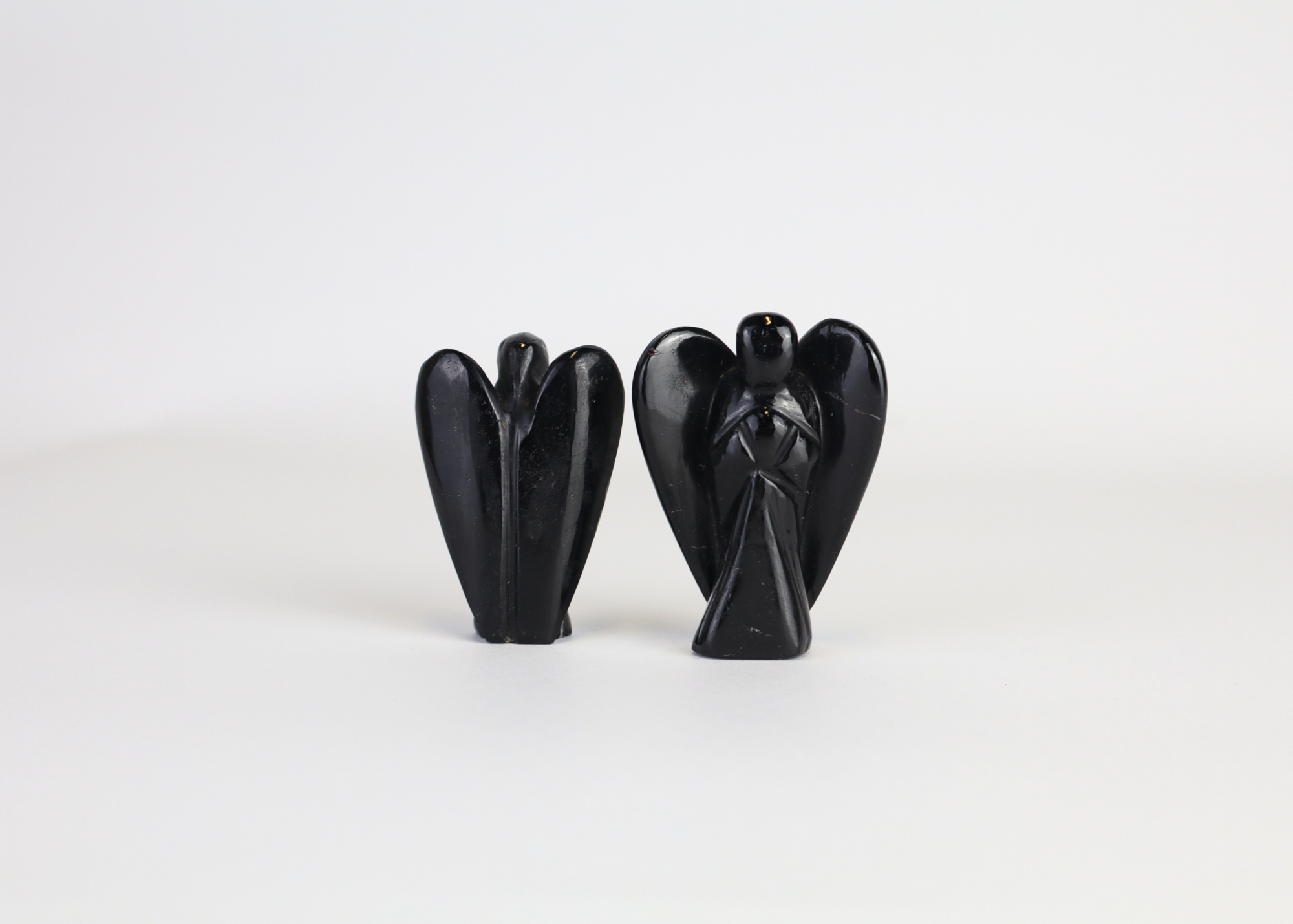 Tiny Black Tourmaline Angel (5 cm)、mySite、topwebapps