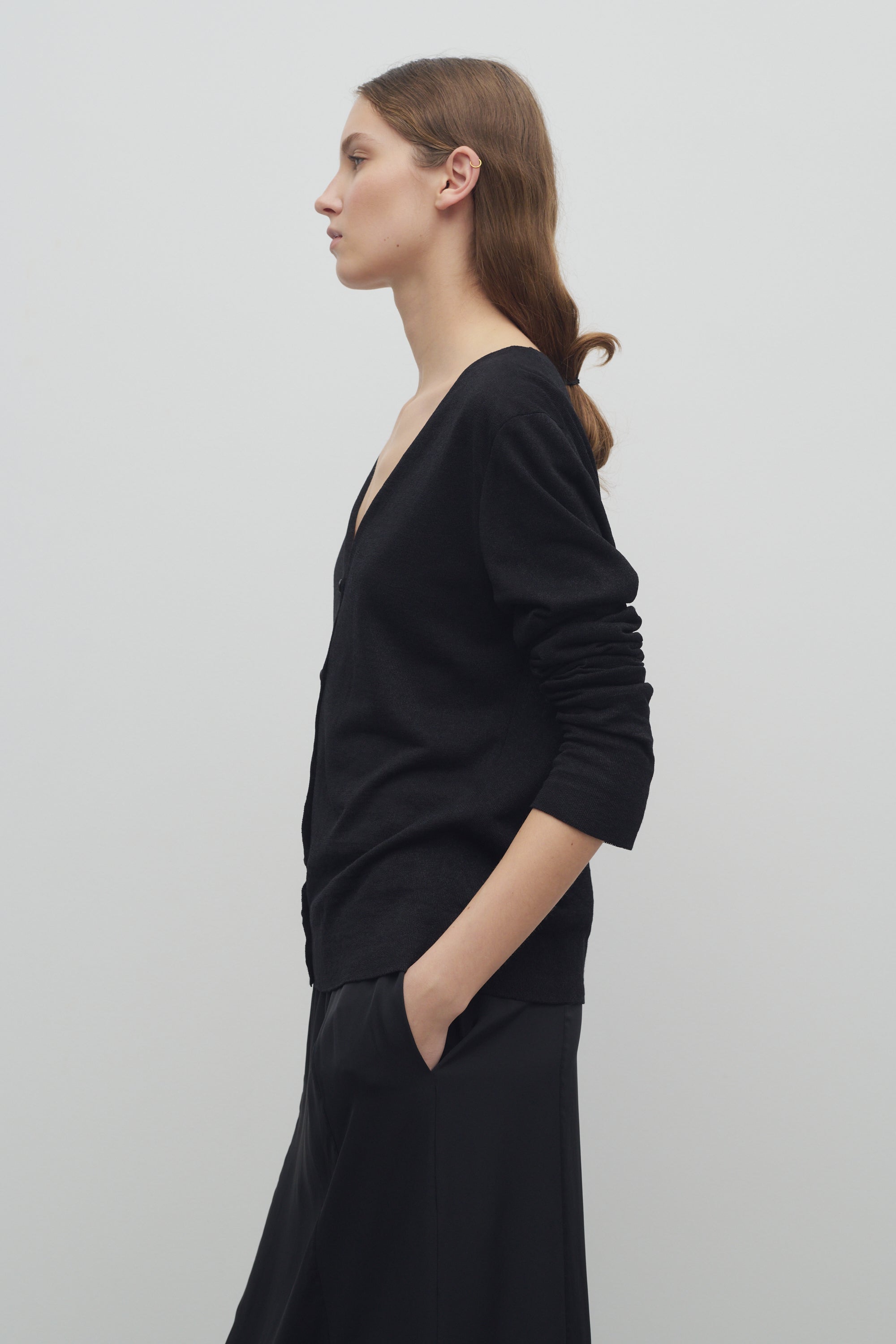 Jheel Cardigan in Linen、mySite、aoinhome