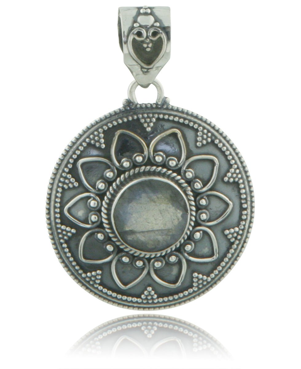 Lotus Metalwork Pendant with Labradorite, Sterling Silver、mySite、topwebapps