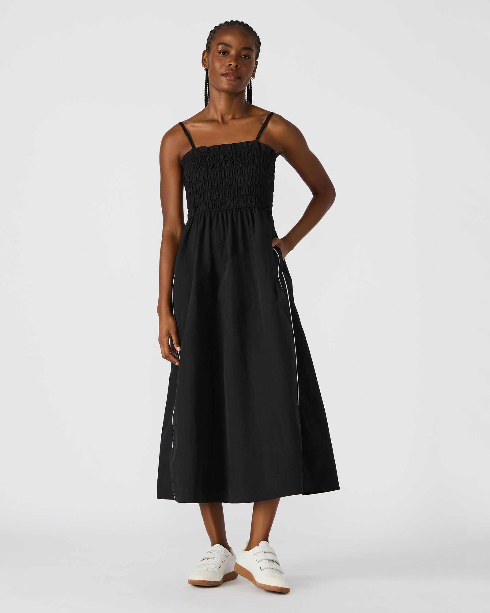 KIT DRESS BLACK/WHITE、mySite、gtrtttuynbv