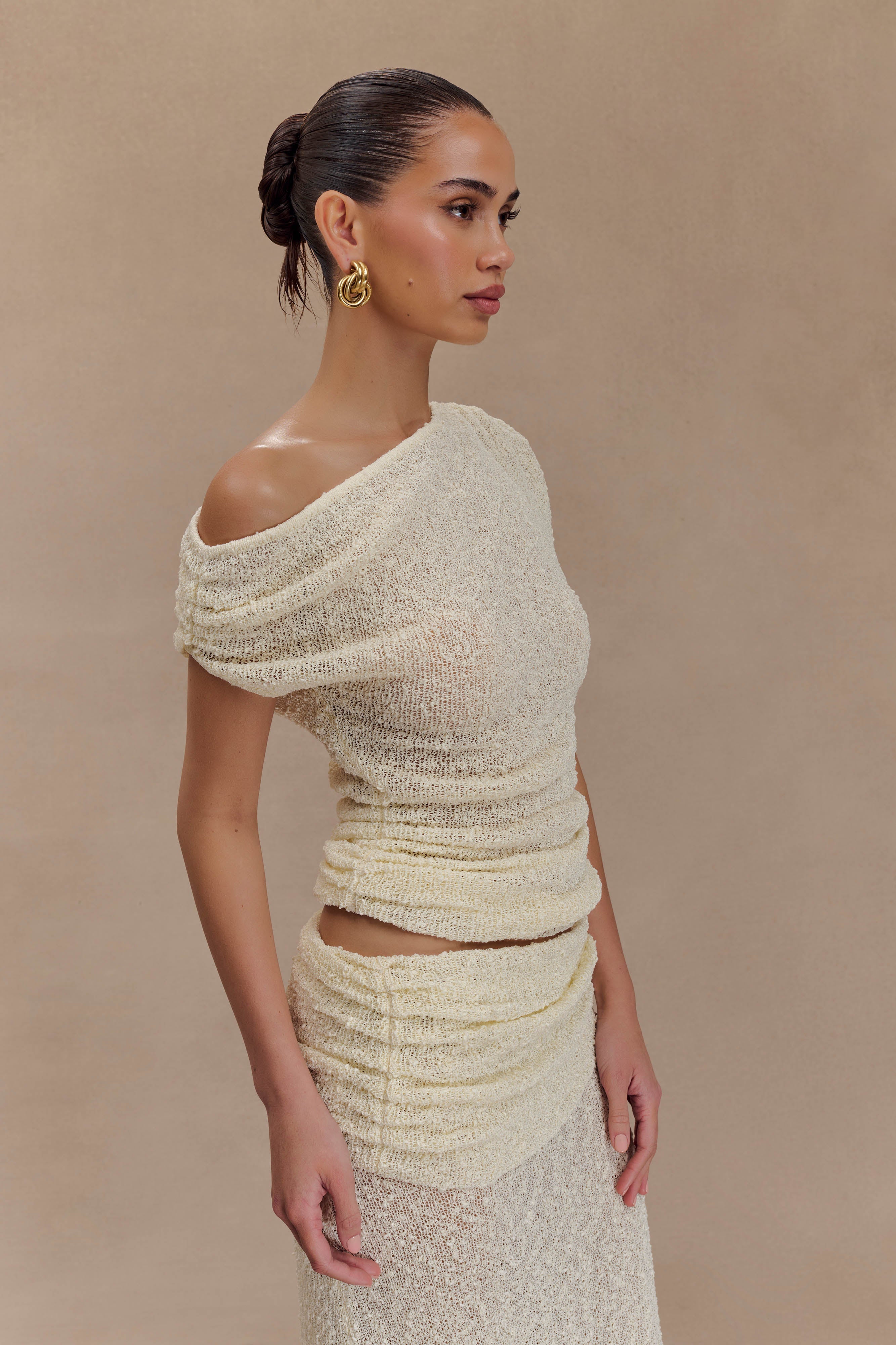 Chloe Off Shoulder Boucle Knit Top - Ivory、mySite、solidvoid