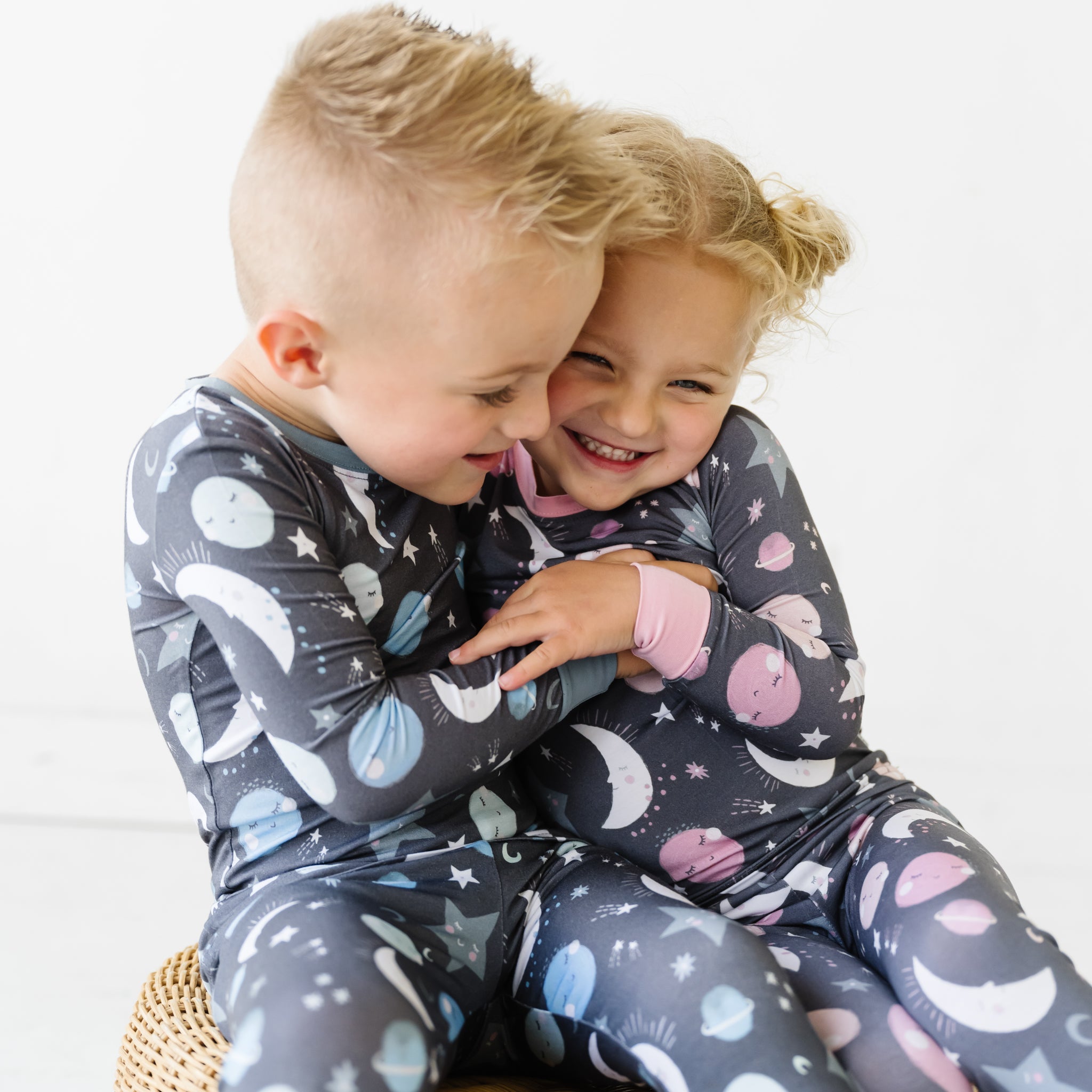 Blue To the Moon & Back Two-Piece Pajama Set、mySite、g9winljtr