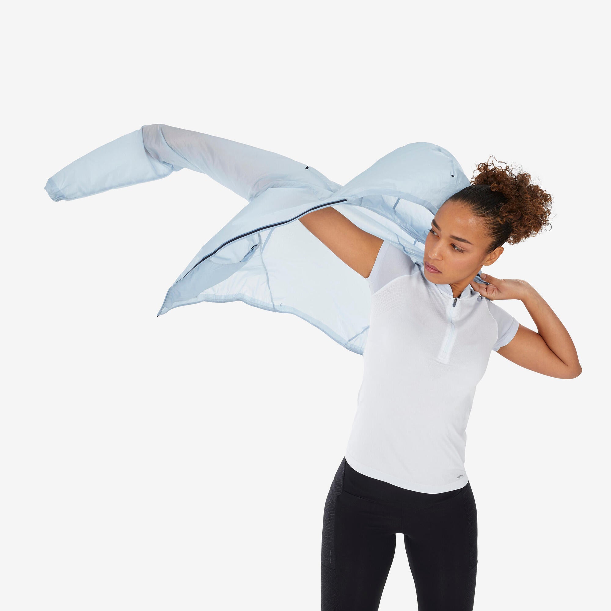 Quechua Women's MH900 Lightweight Windproof Jacket