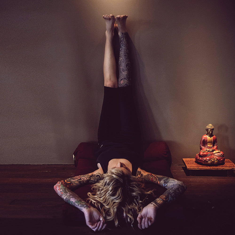 Hand Painted Shakyamuni Buddha Statue、mySite、topwebapps