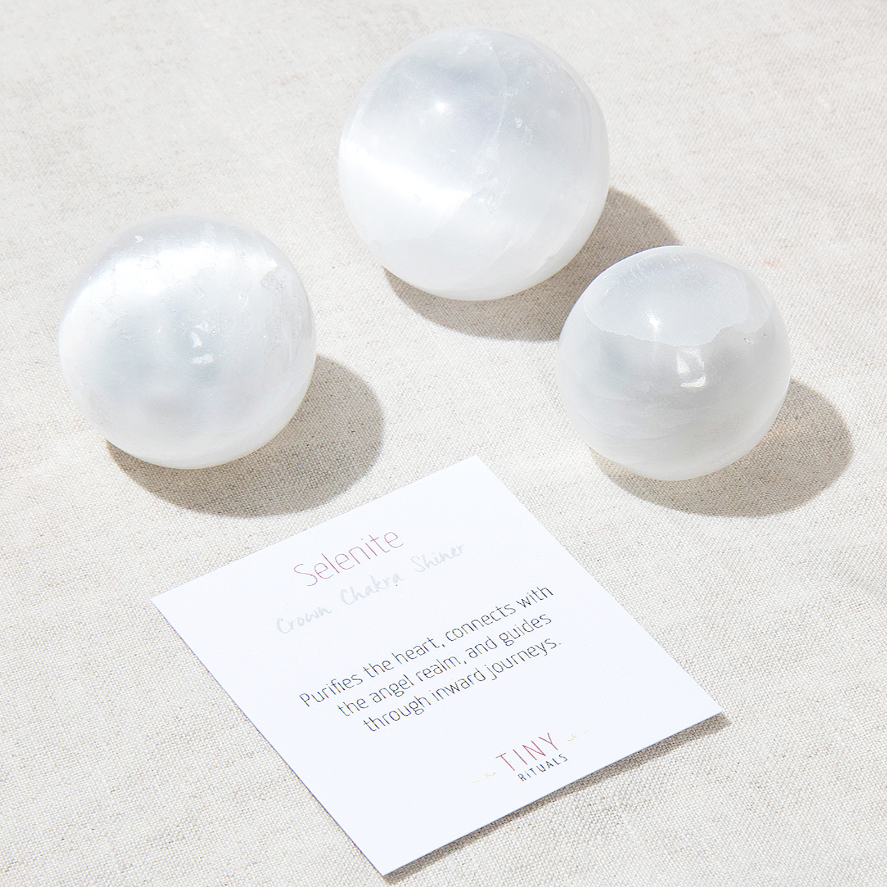 Selenite Sphere with Tripod、mySite、hinf8tx79