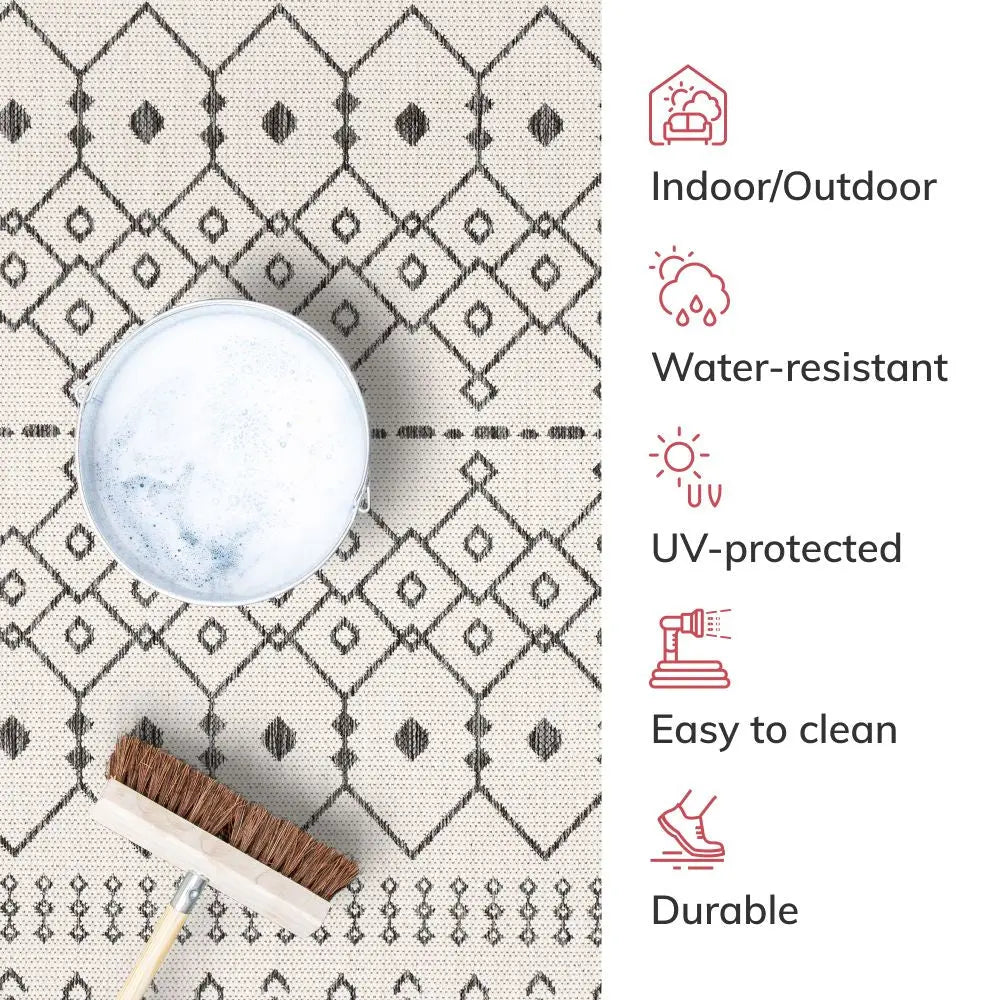 Nord Moroccan Tribal Indoor Outdoor Ivory Flatweave Rug、mySite、gigharbornorthrealestate