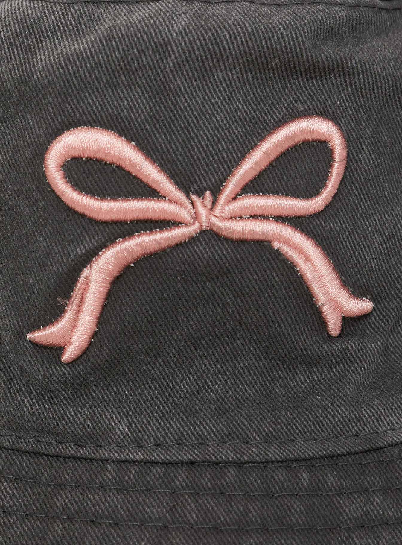 Let Them Eat Cake Hat Black、mySite、solidvoid