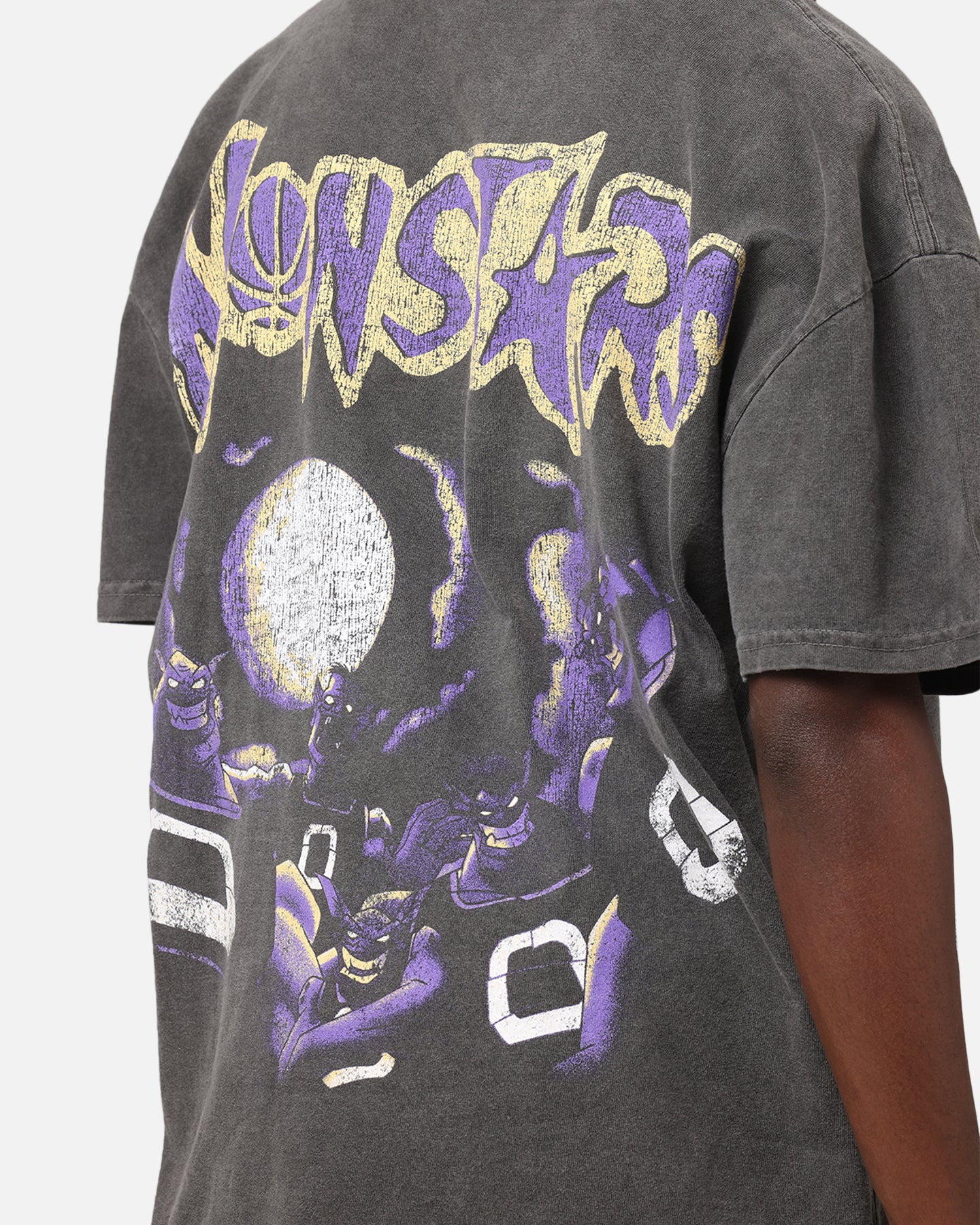 {product_title} - {shop_name}