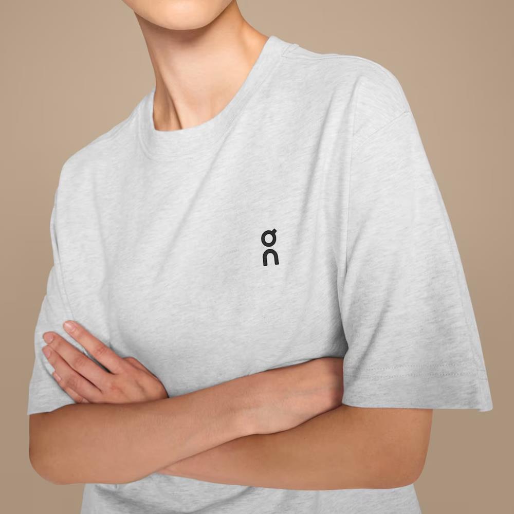 On Women's Club Tee - Crater